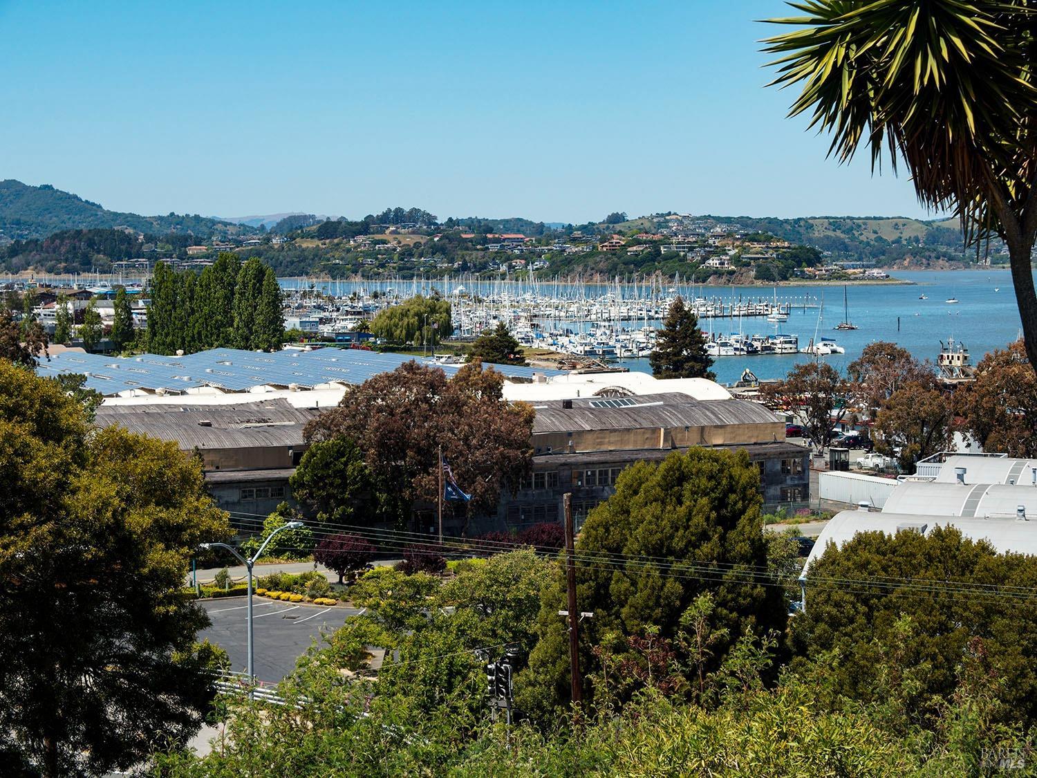 Detail Gallery Image 34 of 36 For 503 Easterby St, Sausalito,  CA 94965 - 5 Beds | 4 Baths