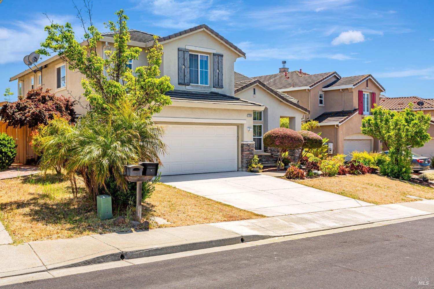 Detail Gallery Image 2 of 47 For 3264 Terrace Beach Dr, Vallejo,  CA 94591 - 4 Beds | 3 Baths
