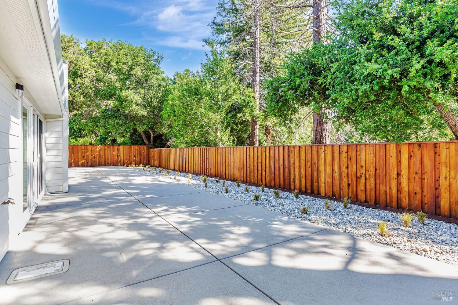 Detail Gallery Image 39 of 45 For 140 Lobo Vista Unkn, Novato,  CA 94947 - 3 Beds | 2/1 Baths