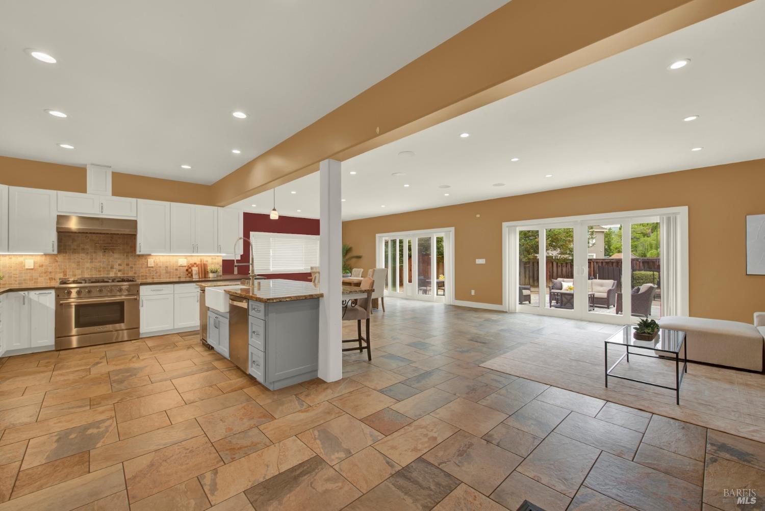 Detail Gallery Image 39 of 85 For 5191 Antiquity Ct, Fairfield,  CA 94534 - 5 Beds | 3 Baths