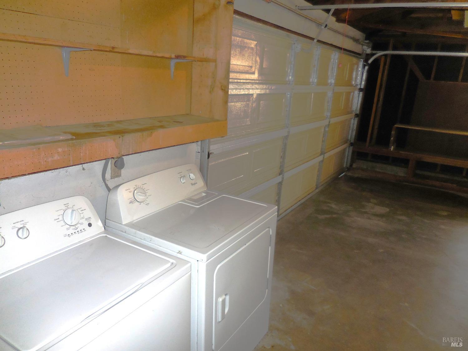 Detail Gallery Image 13 of 29 For 143 Kit Carson Way, Vallejo,  CA 94589 - 4 Beds | 2 Baths