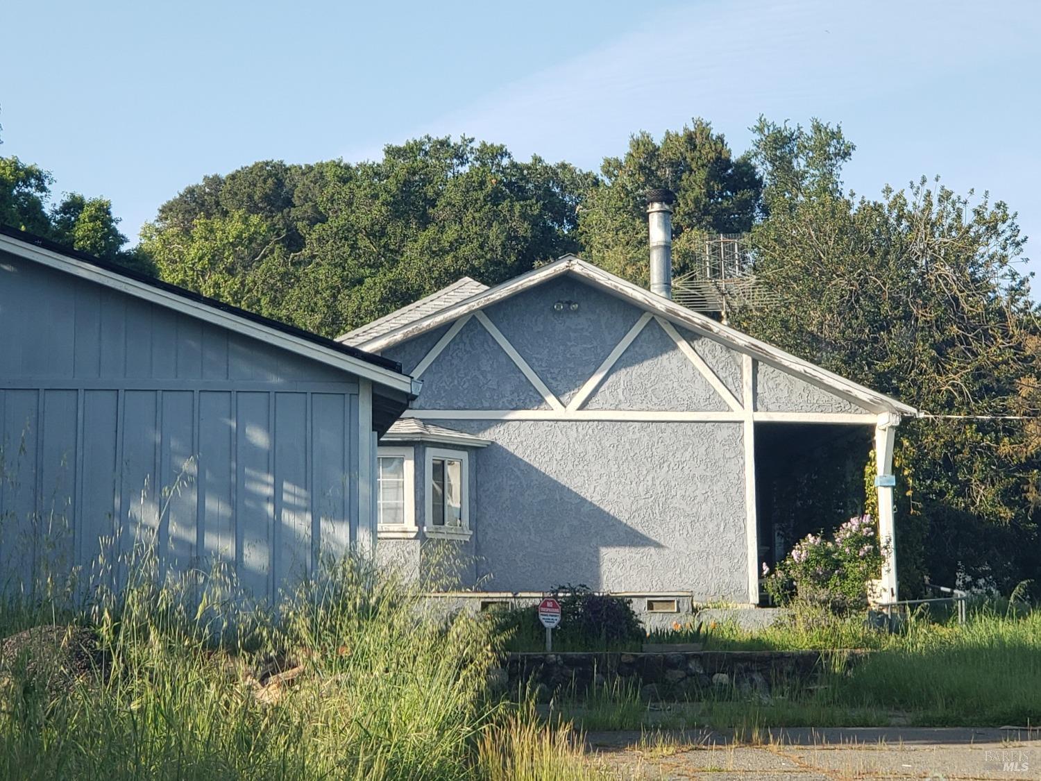 Detail Gallery Image 3 of 3 For 1045 3rd Ave, Napa,  CA 94558 - 2 Beds | 1 Baths