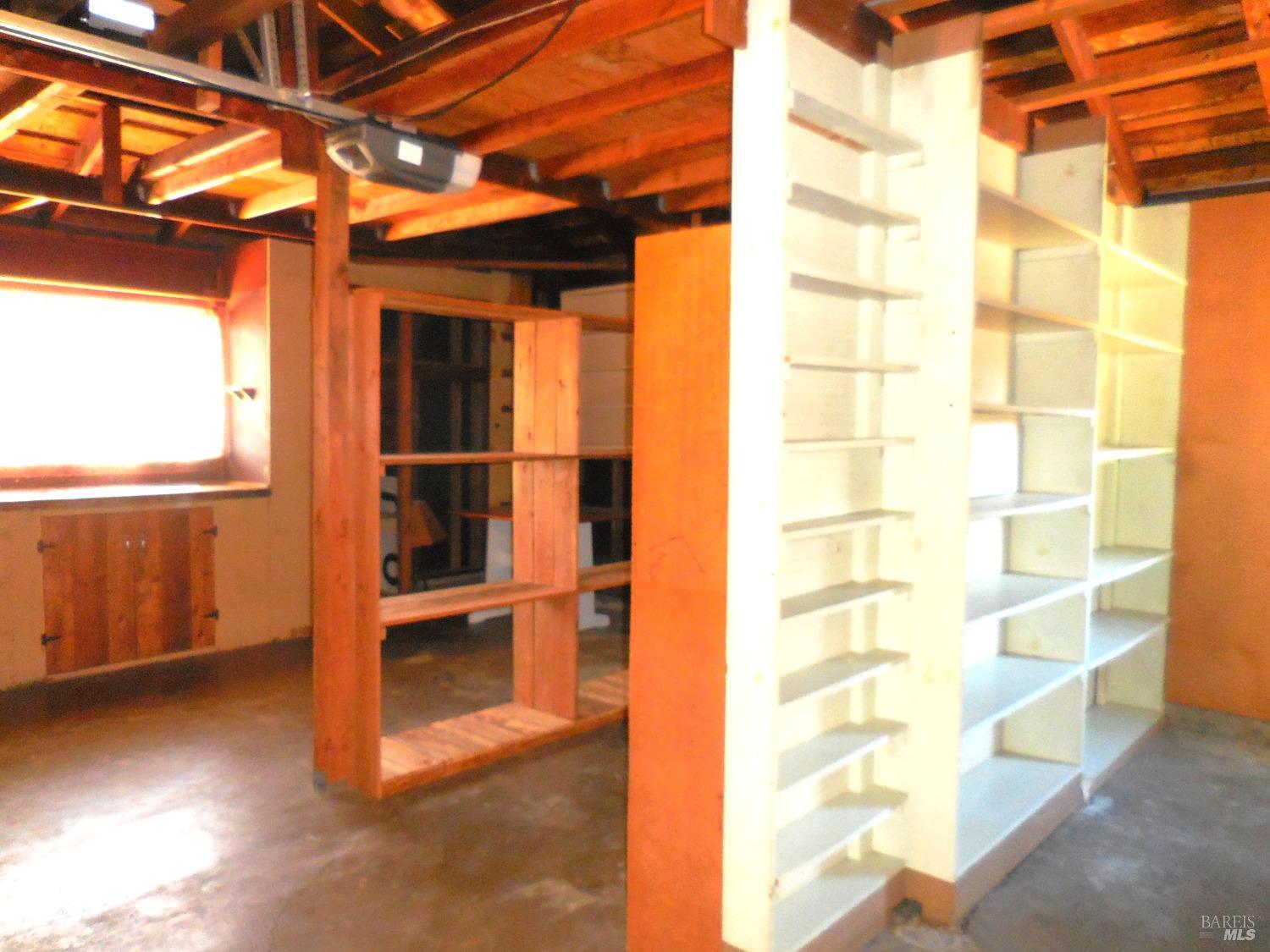 Detail Gallery Image 14 of 29 For 143 Kit Carson Way, Vallejo,  CA 94589 - 4 Beds | 2 Baths