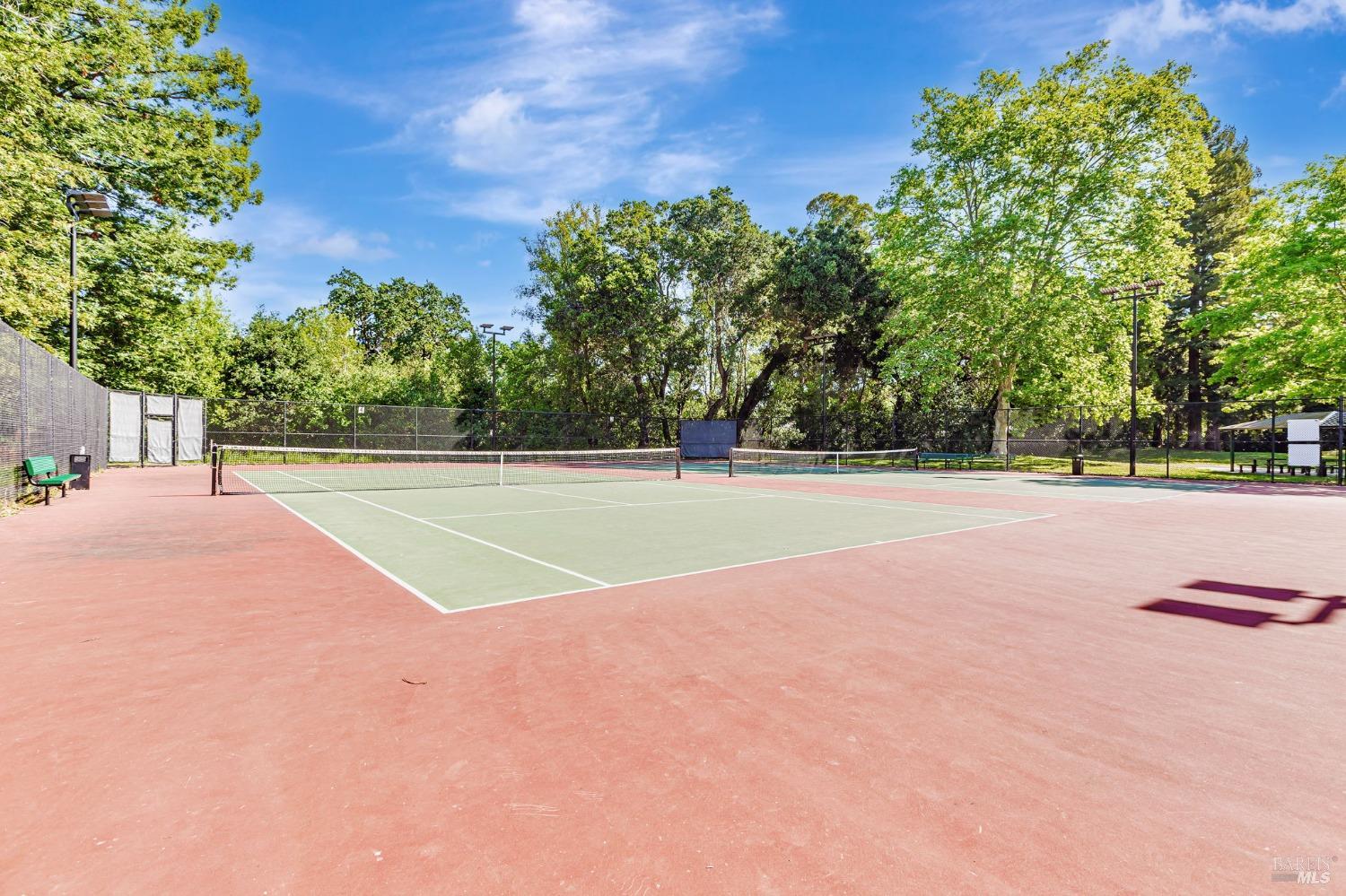 Detail Gallery Image 44 of 45 For 140 Lobo Vista Unkn, Novato,  CA 94947 - 3 Beds | 2/1 Baths