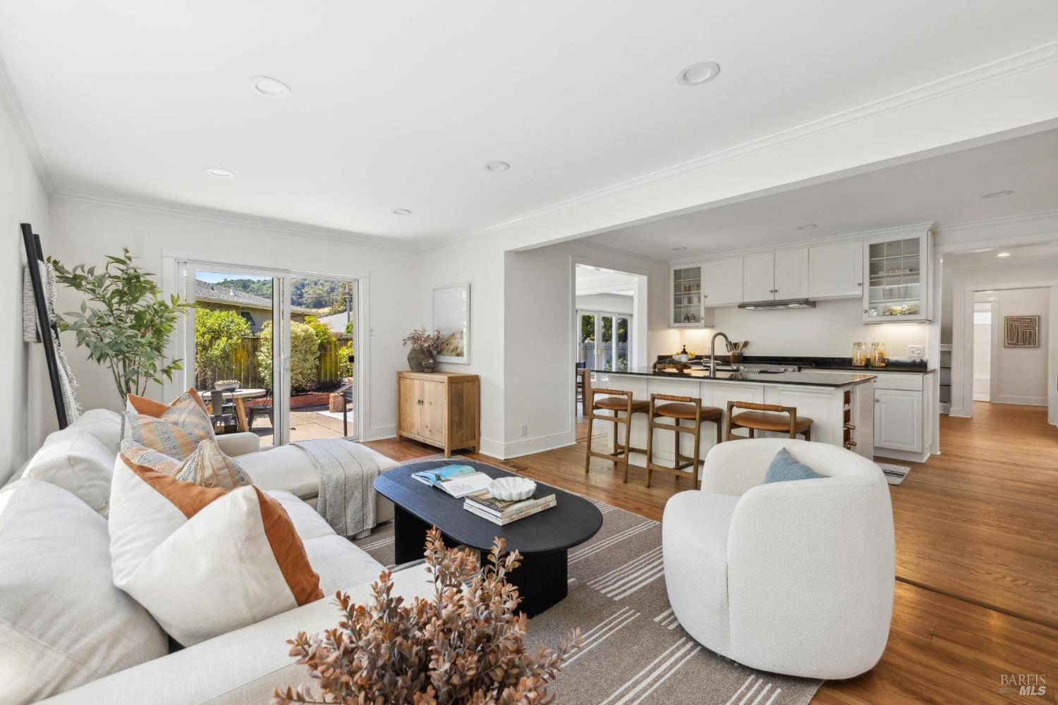 Detail Gallery Image 15 of 27 For 26 Flying Cloud Crse, Corte Madera,  CA 94925 - 3 Beds | 2 Baths