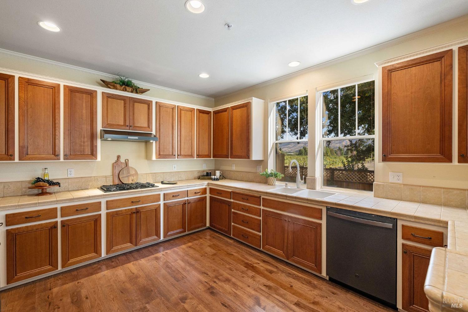 Detail Gallery Image 33 of 54 For 4 Forrester Ln, Yountville,  CA 94599 - 3 Beds | 2/1 Baths