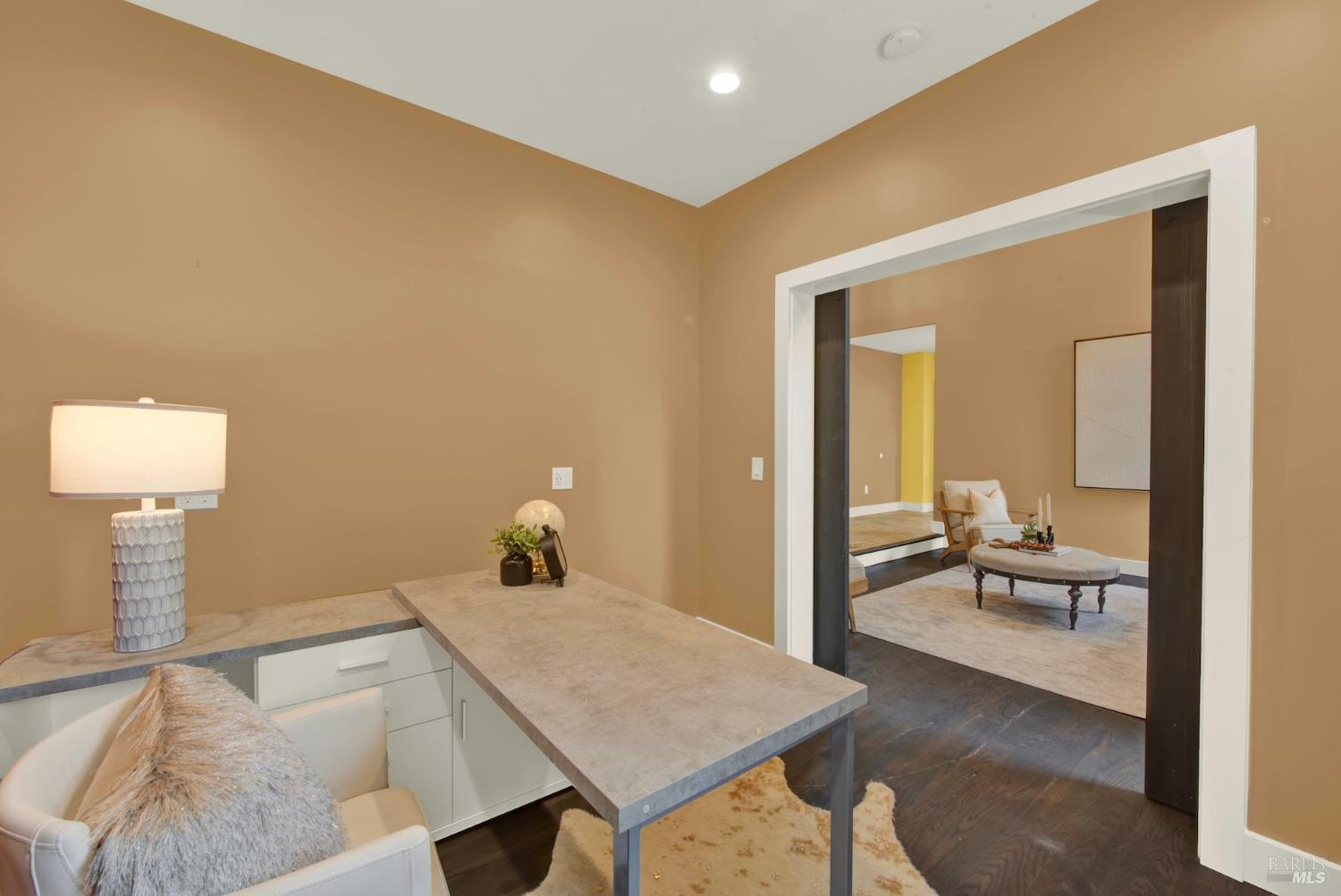 Detail Gallery Image 14 of 85 For 5191 Antiquity Ct, Fairfield,  CA 94534 - 5 Beds | 3 Baths