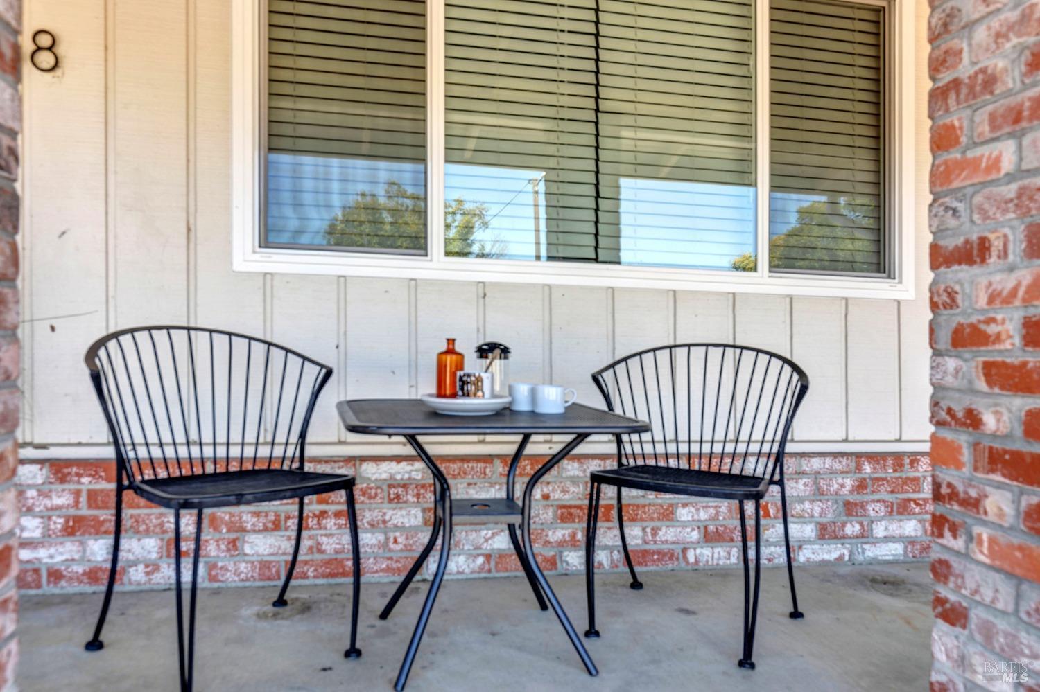 Detail Gallery Image 2 of 51 For 168 Bergwall Way, Vallejo,  CA 94591 - 3 Beds | 2 Baths