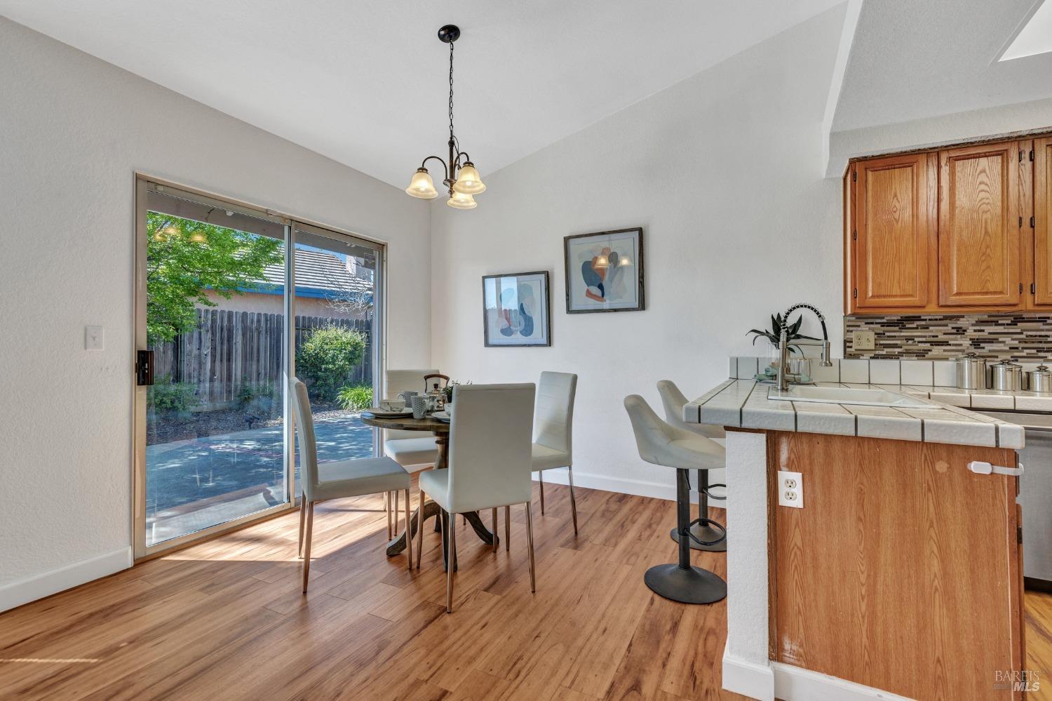Detail Gallery Image 20 of 51 For 63 Brighton Dr, Vallejo,  CA 94591 - 3 Beds | 2 Baths