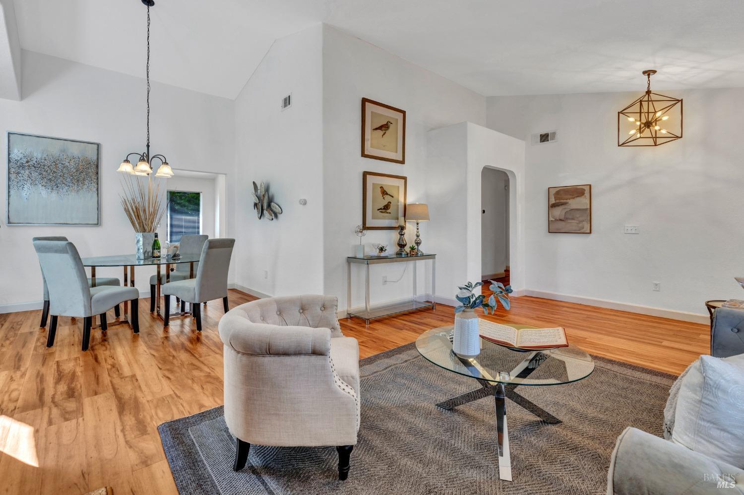 Detail Gallery Image 8 of 51 For 63 Brighton Dr, Vallejo,  CA 94591 - 3 Beds | 2 Baths