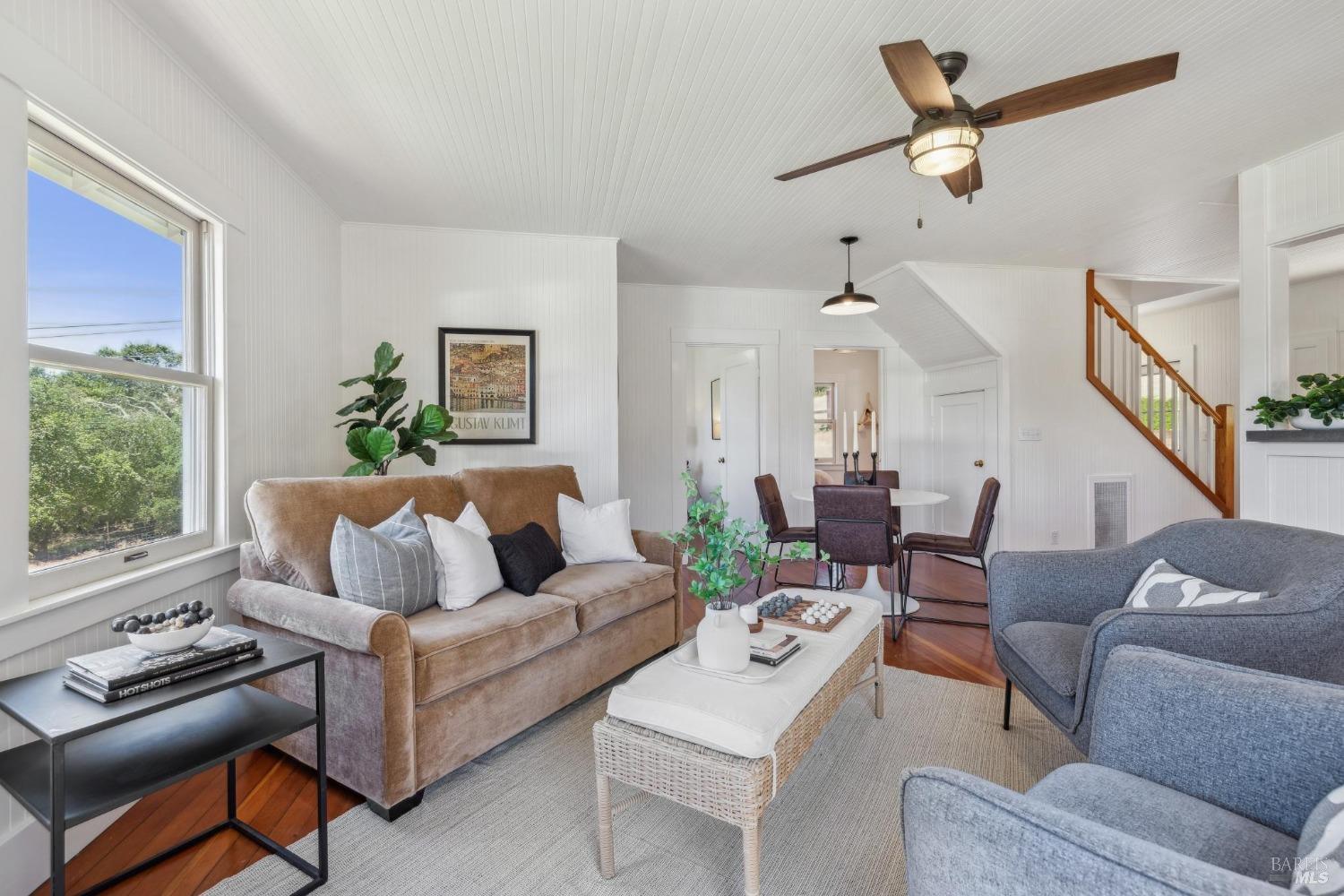 Detail Gallery Image 9 of 33 For 7129 Bennett Valley Rd, Santa Rosa,  CA 95404 - 3 Beds | 2 Baths