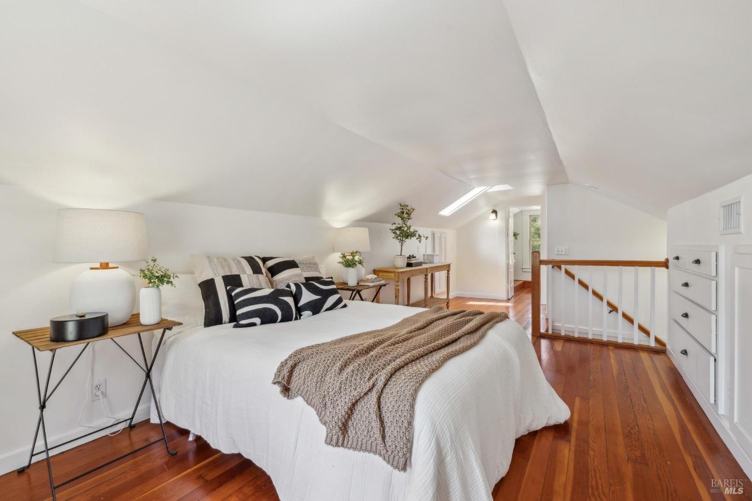 Detail Gallery Image 18 of 33 For 7129 Bennett Valley Rd, Santa Rosa,  CA 95404 - 3 Beds | 2 Baths