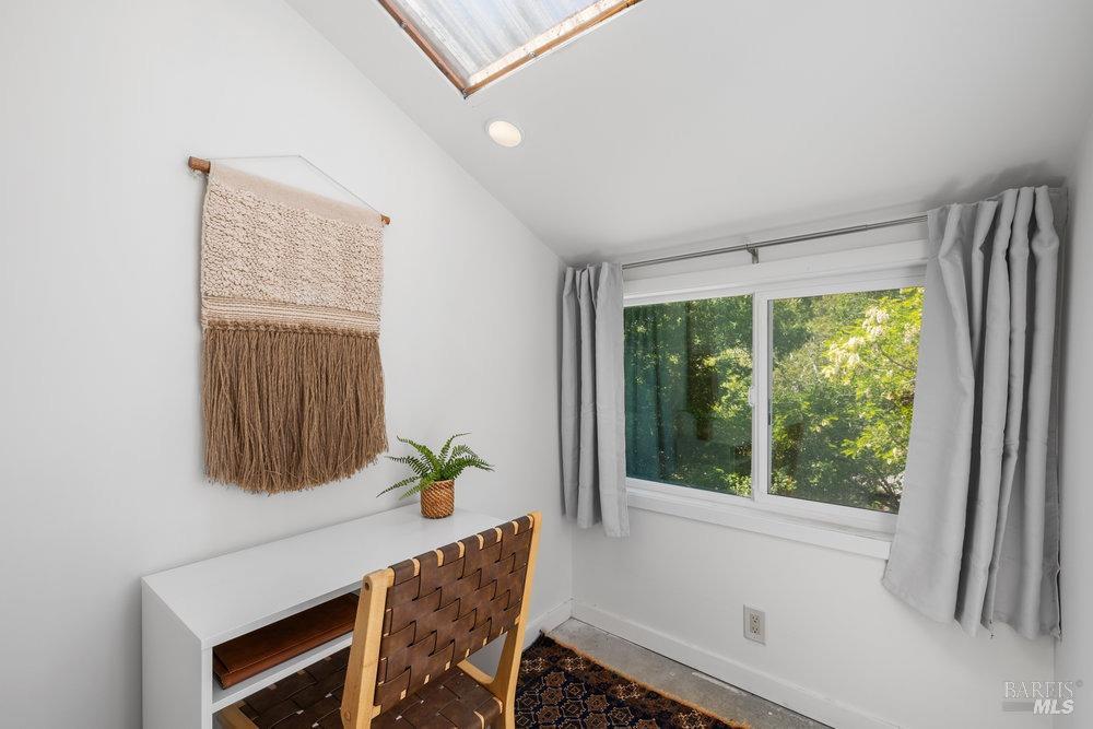 Detail Gallery Image 42 of 54 For 622 Eastwood Way, Mill Valley,  CA 94941 - 2 Beds | 1/1 Baths