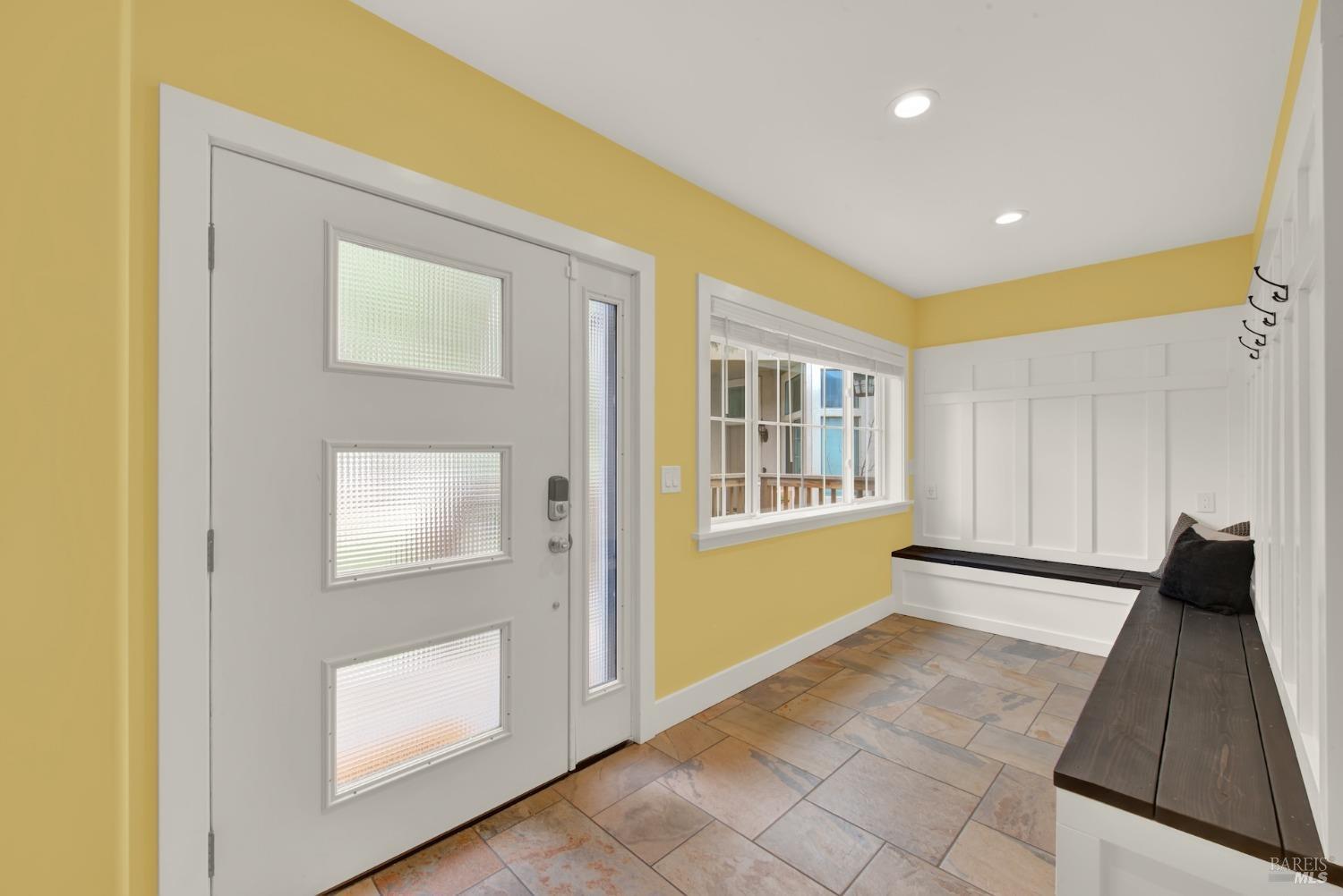 Detail Gallery Image 10 of 85 For 5191 Antiquity Ct, Fairfield,  CA 94534 - 5 Beds | 3 Baths