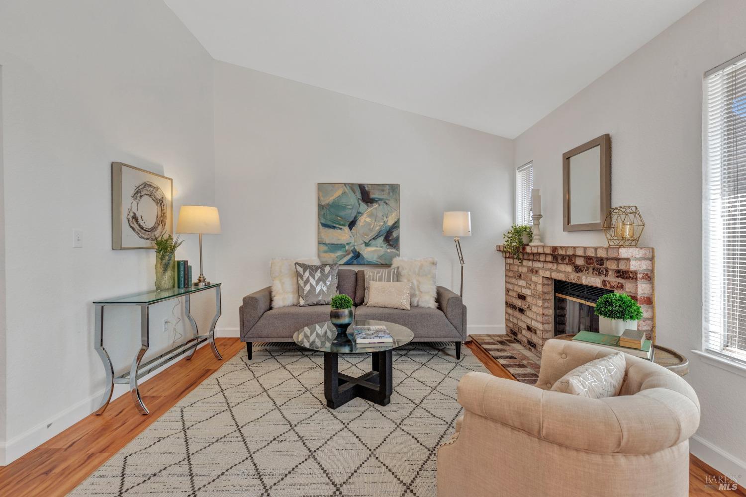Detail Gallery Image 14 of 51 For 63 Brighton Dr, Vallejo,  CA 94591 - 3 Beds | 2 Baths