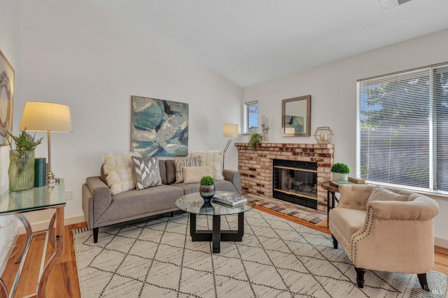 Detail Gallery Image 13 of 51 For 63 Brighton Dr, Vallejo,  CA 94591 - 3 Beds | 2 Baths
