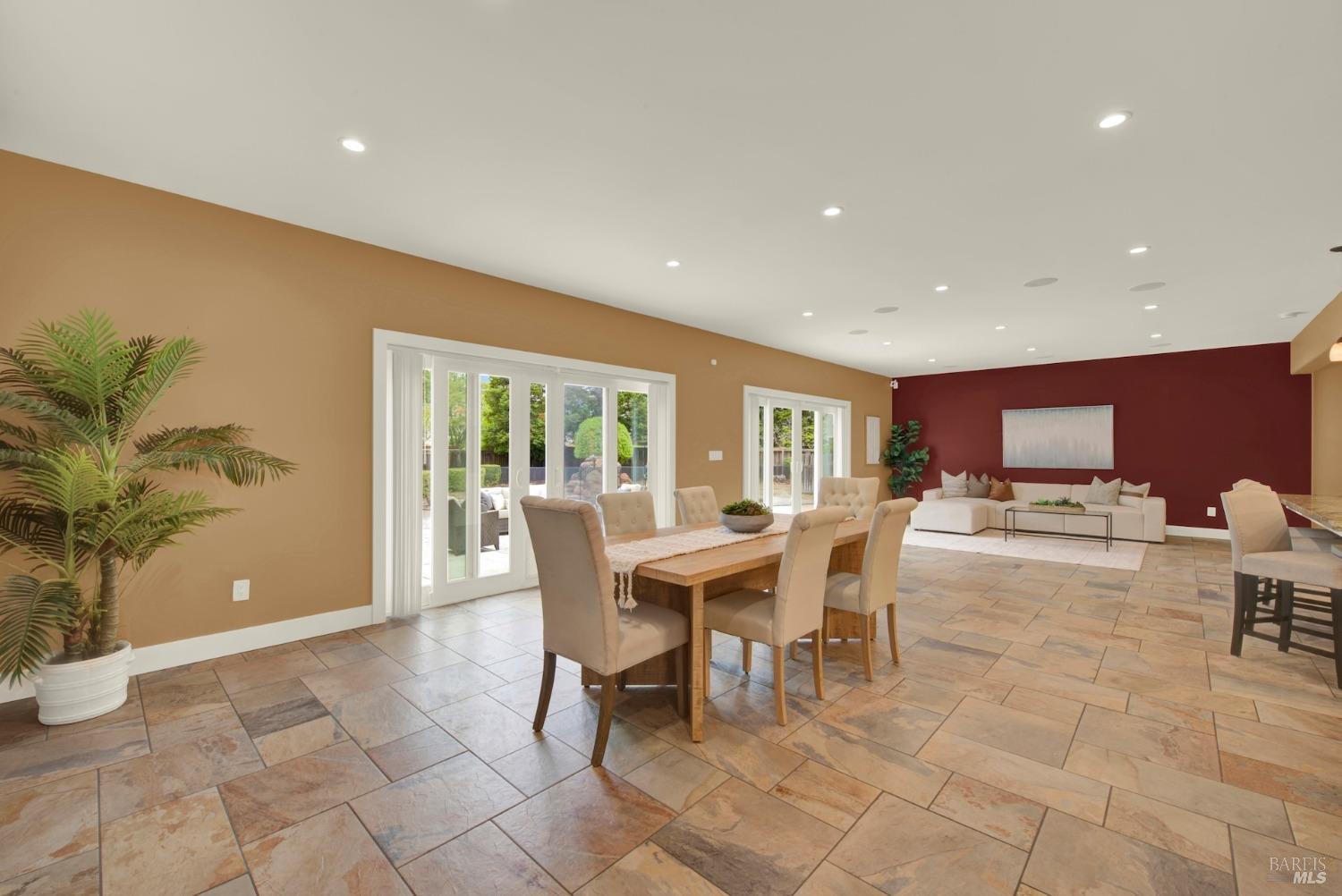 Detail Gallery Image 27 of 85 For 5191 Antiquity Ct, Fairfield,  CA 94534 - 5 Beds | 3 Baths