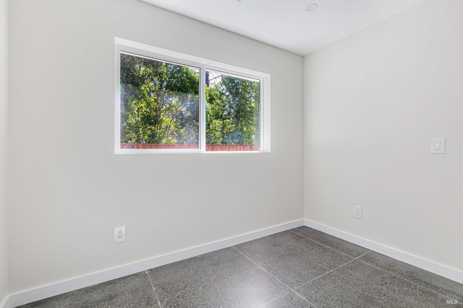 Detail Gallery Image 19 of 45 For 140 Lobo Vista Unkn, Novato,  CA 94947 - 3 Beds | 2/1 Baths