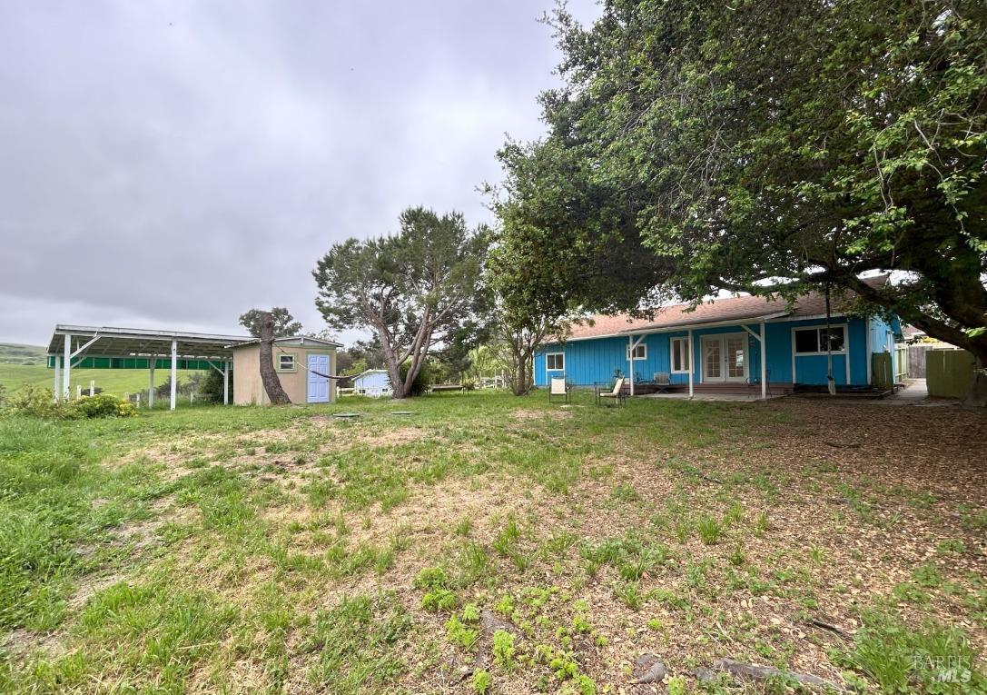 Detail Gallery Image 11 of 18 For 2499 Eastman Ln, Petaluma,  CA 94952 - 2 Beds | 1 Baths