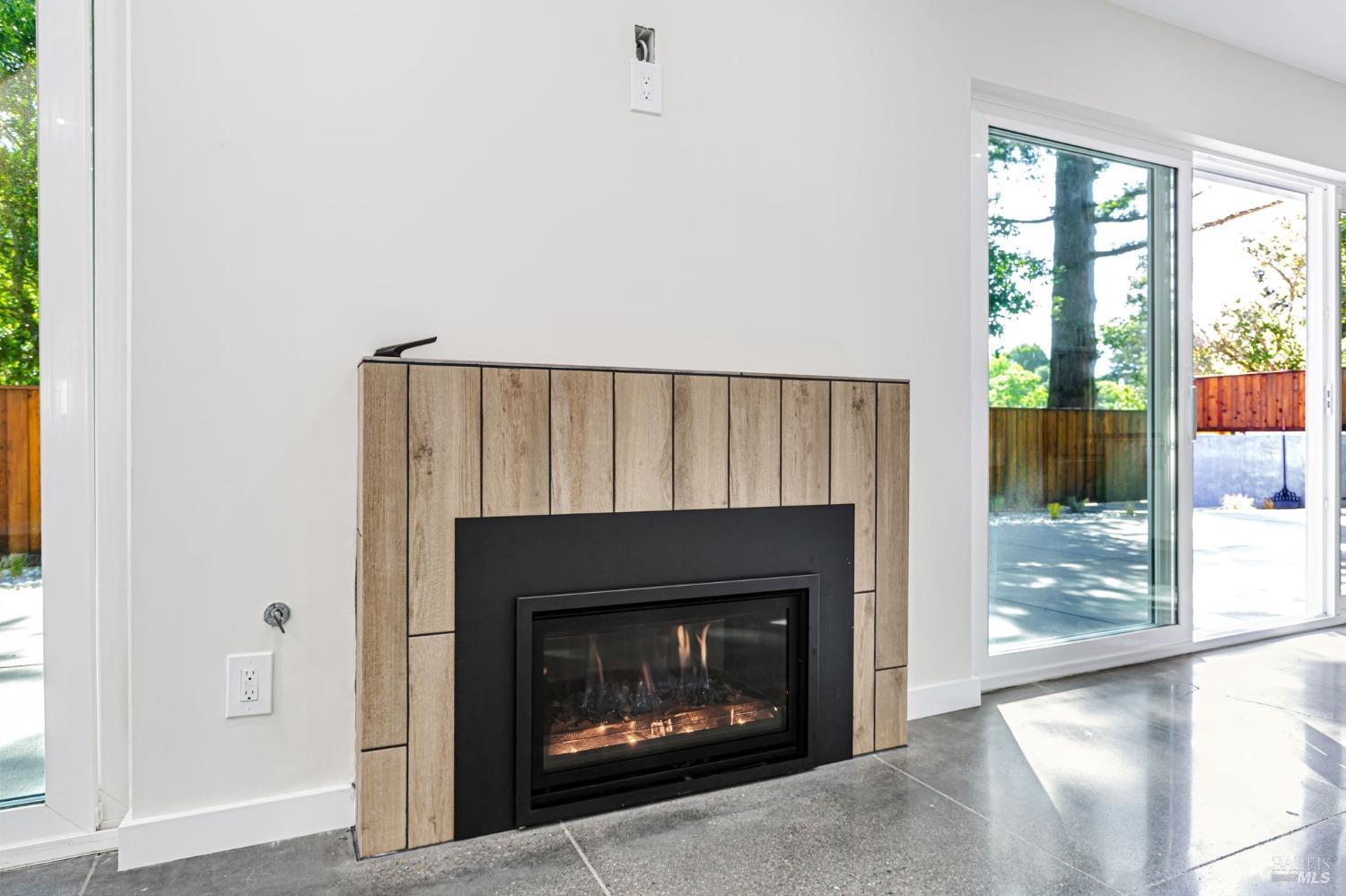 Detail Gallery Image 15 of 45 For 140 Lobo Vista Unkn, Novato,  CA 94947 - 3 Beds | 2/1 Baths