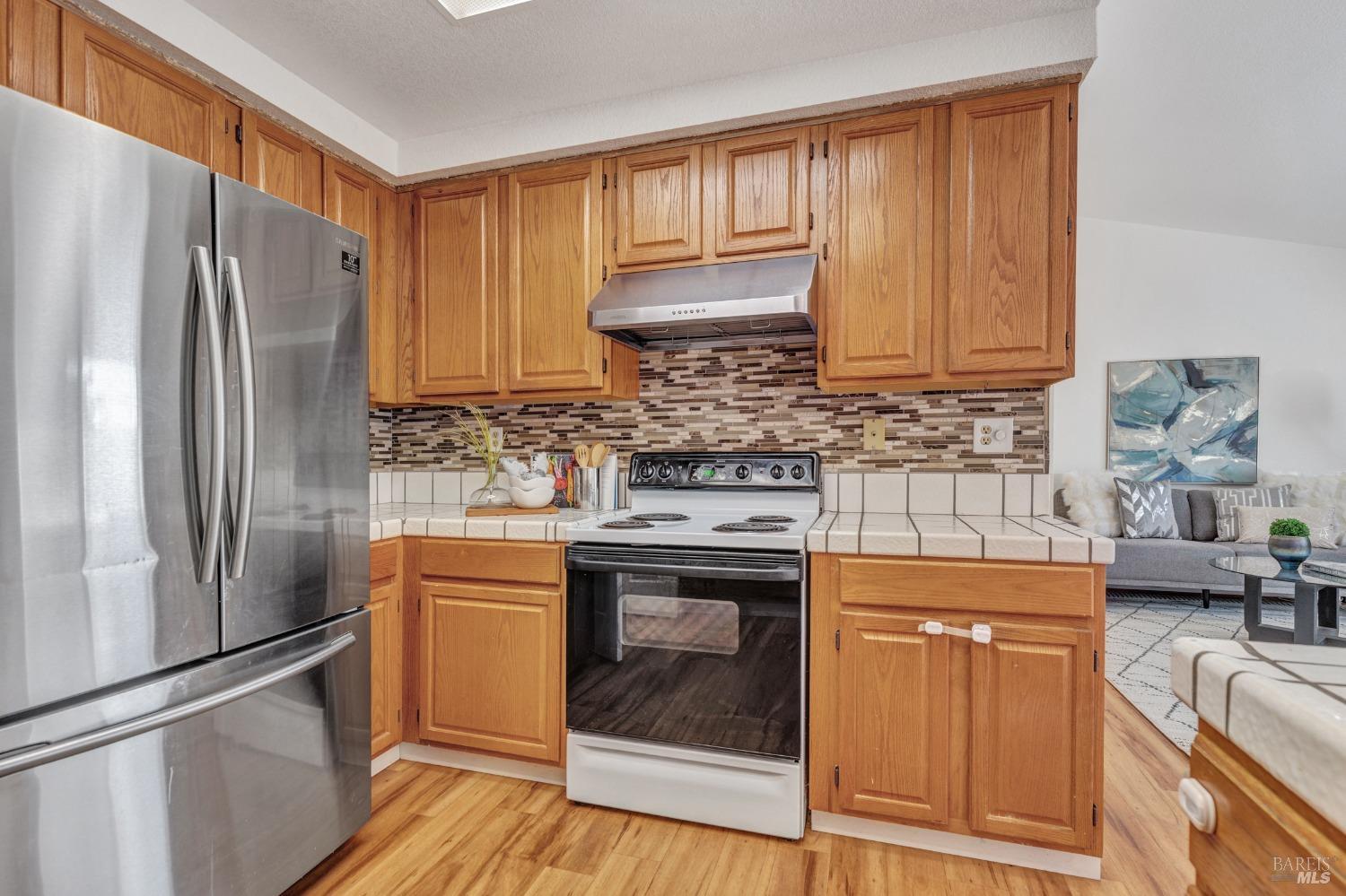 Detail Gallery Image 24 of 51 For 63 Brighton Dr, Vallejo,  CA 94591 - 3 Beds | 2 Baths