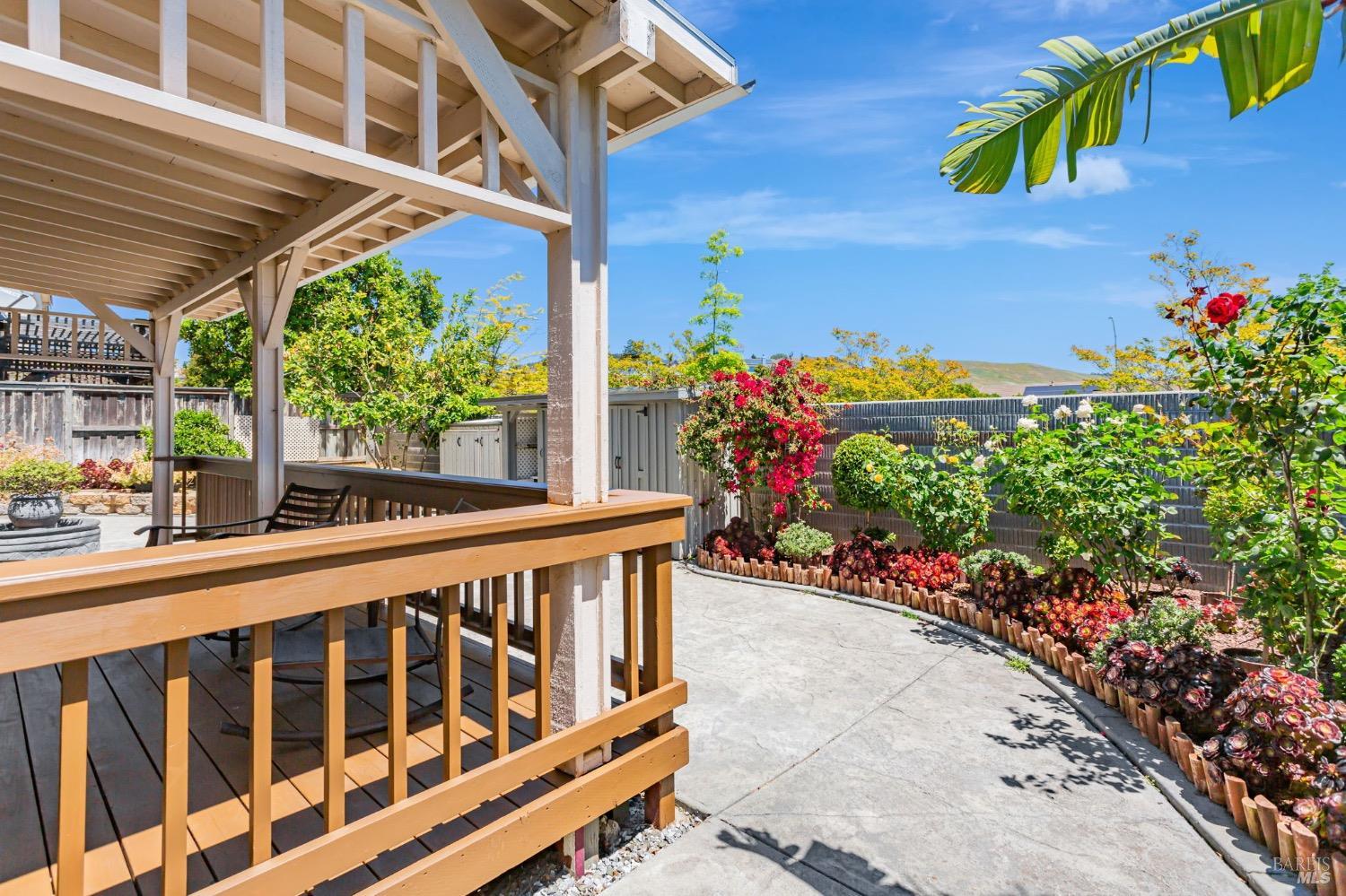Detail Gallery Image 44 of 47 For 3264 Terrace Beach Dr, Vallejo,  CA 94591 - 4 Beds | 3 Baths