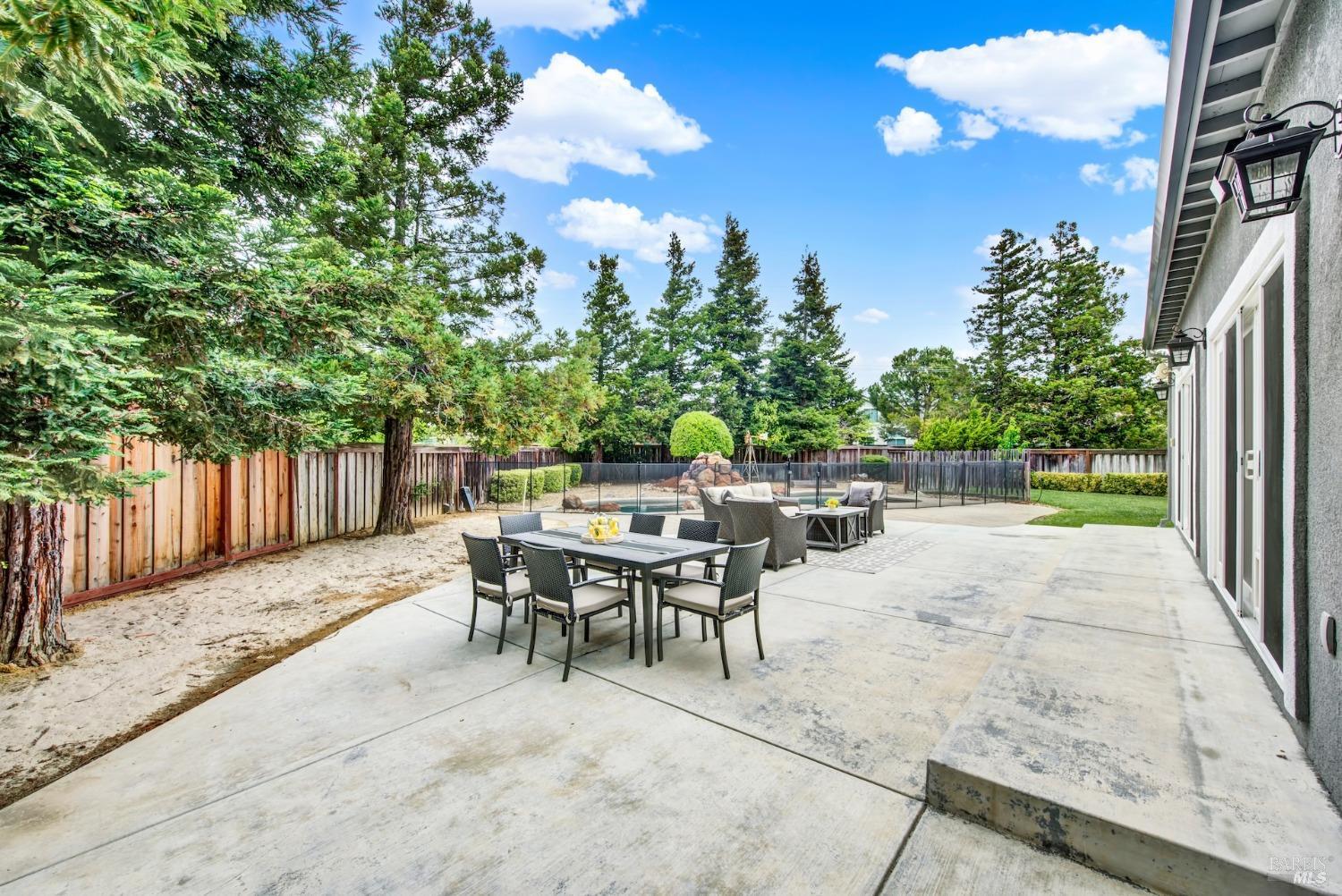 Detail Gallery Image 63 of 85 For 5191 Antiquity Ct, Fairfield,  CA 94534 - 5 Beds | 3 Baths