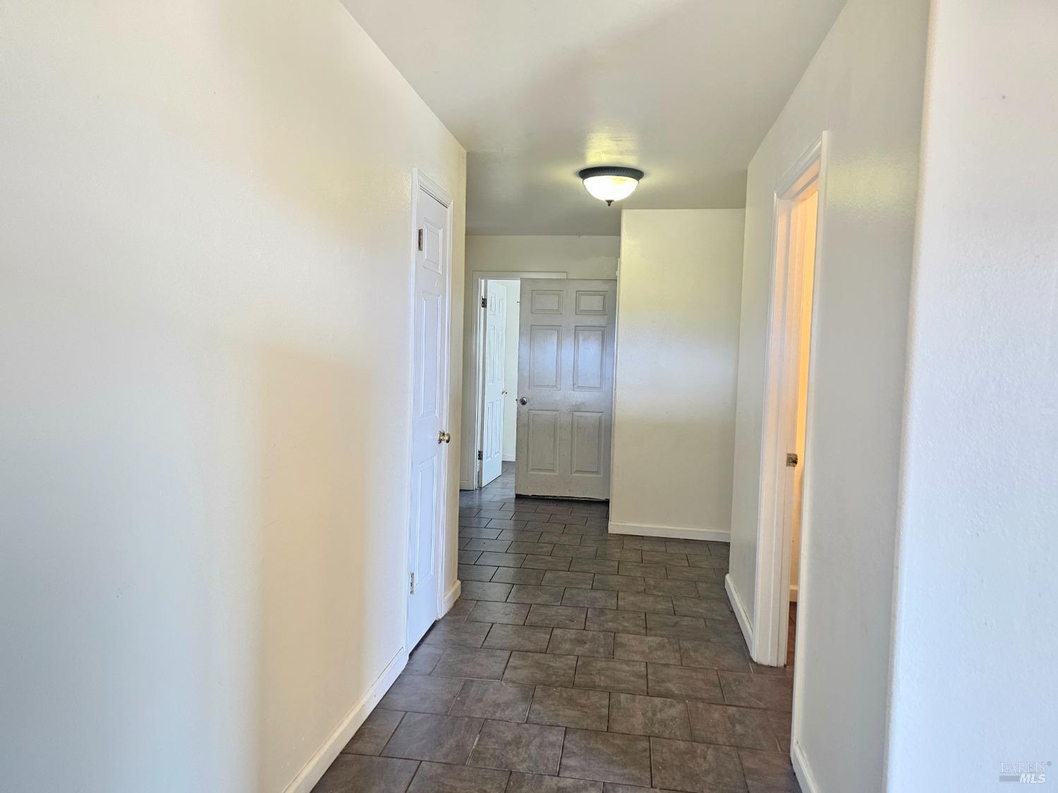 Detail Gallery Image 37 of 55 For 18834 Deer Hill Rd, Hidden Valley Lake,  CA 95467 - 4 Beds | 2/2 Baths