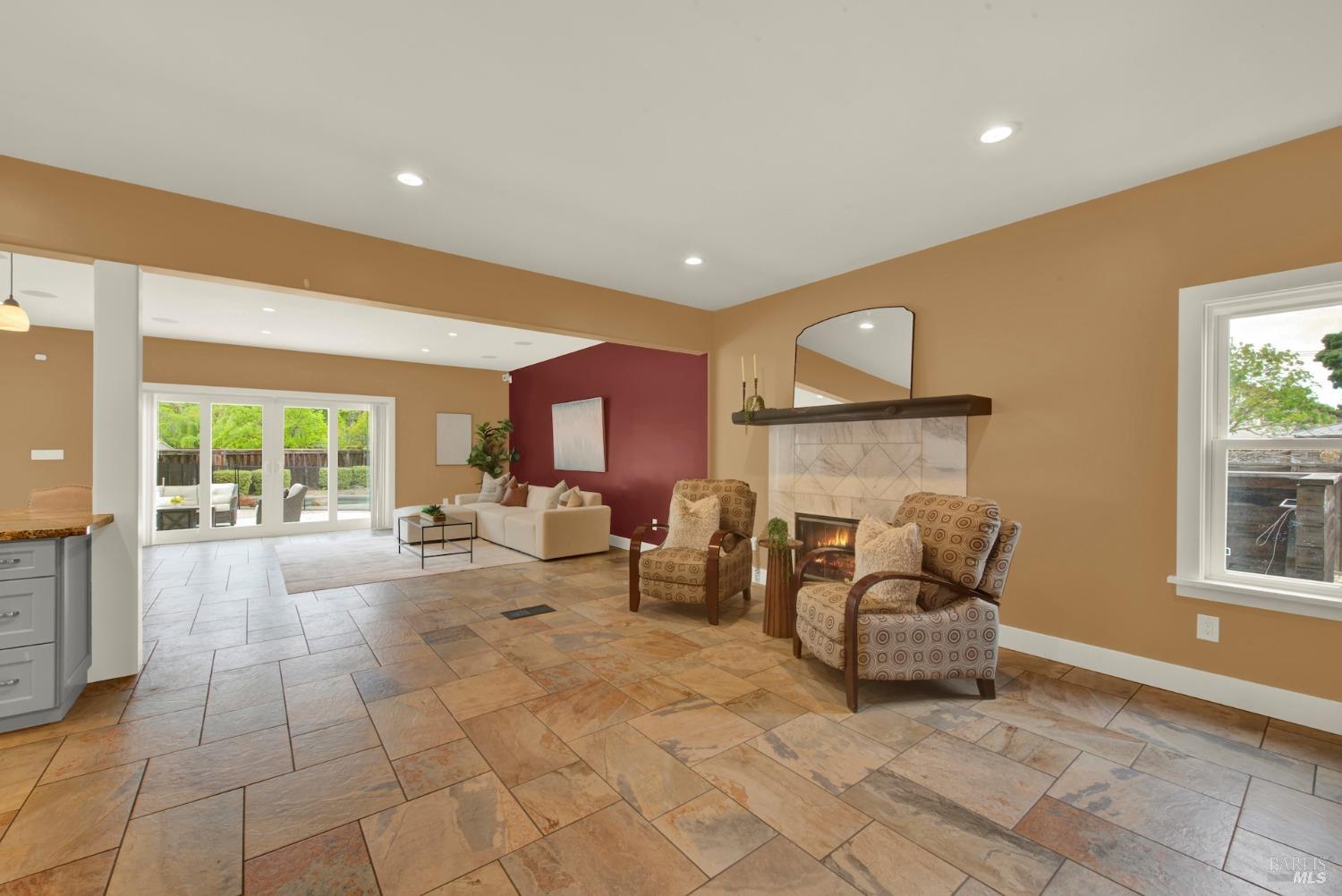 Detail Gallery Image 17 of 85 For 5191 Antiquity Ct, Fairfield,  CA 94534 - 5 Beds | 3 Baths