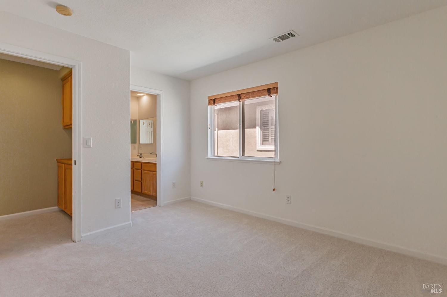 Detail Gallery Image 27 of 47 For 3264 Terrace Beach Dr, Vallejo,  CA 94591 - 4 Beds | 3 Baths
