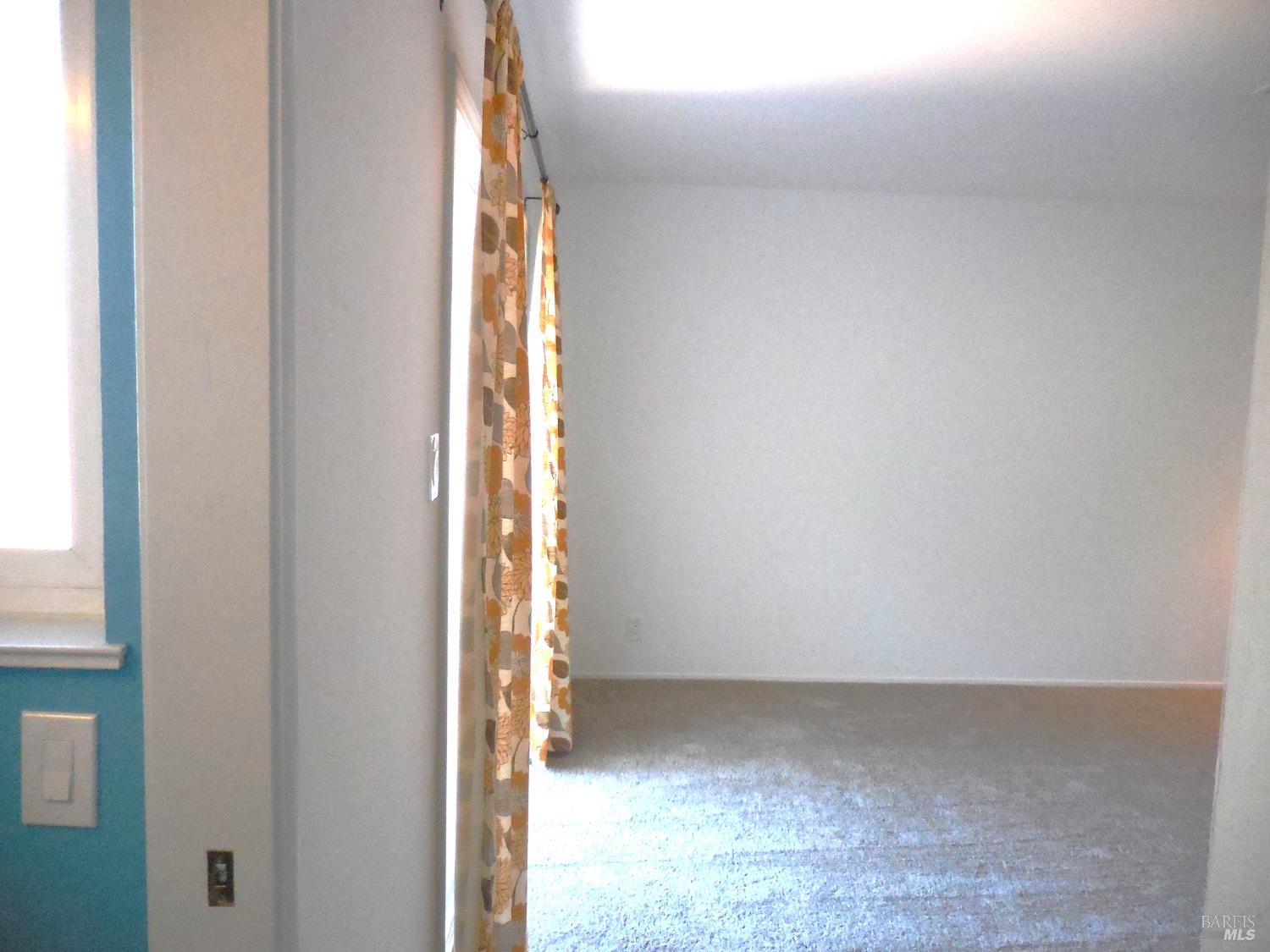 Detail Gallery Image 24 of 29 For 143 Kit Carson Way, Vallejo,  CA 94589 - 4 Beds | 2 Baths