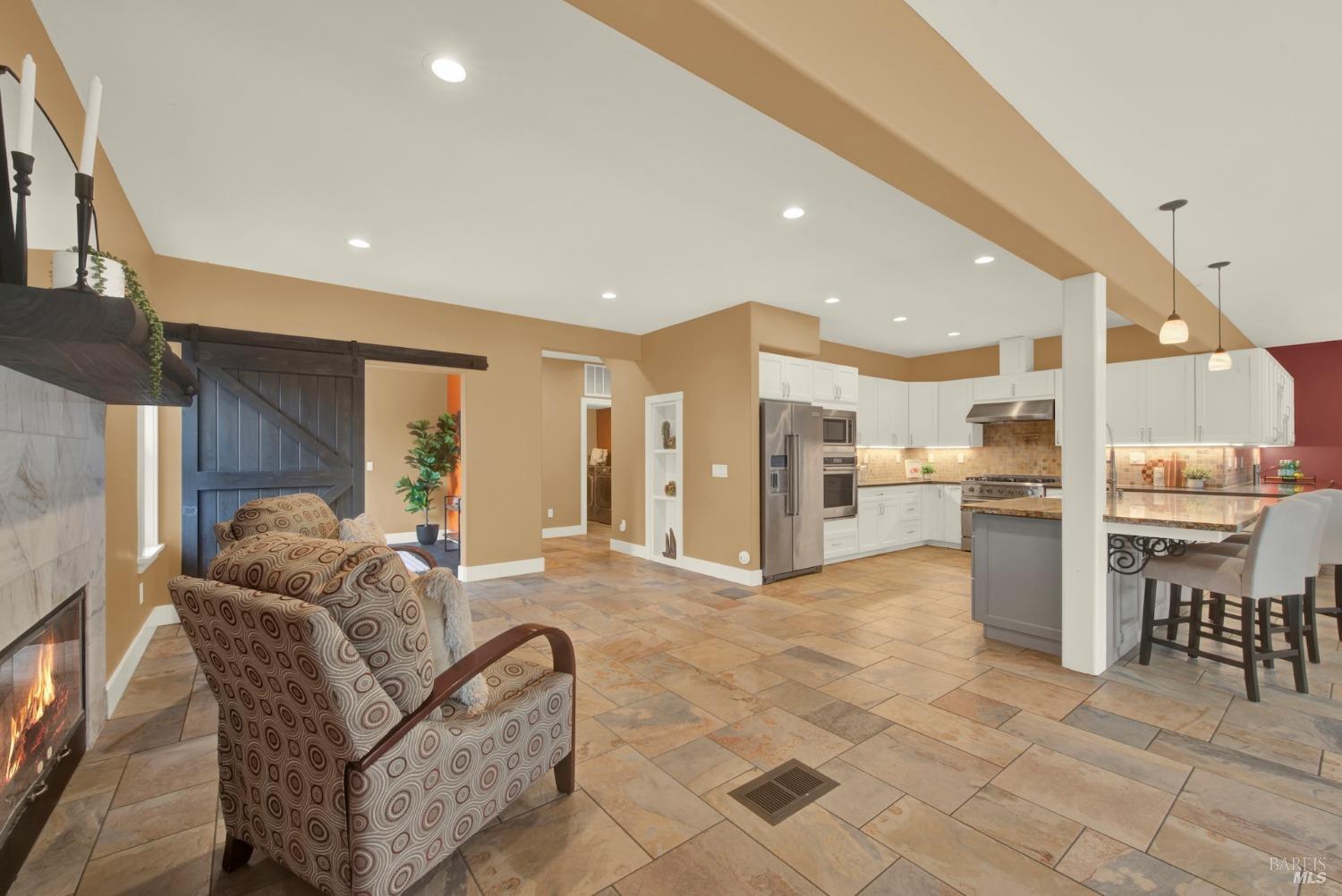 Detail Gallery Image 20 of 85 For 5191 Antiquity Ct, Fairfield,  CA 94534 - 5 Beds | 3 Baths