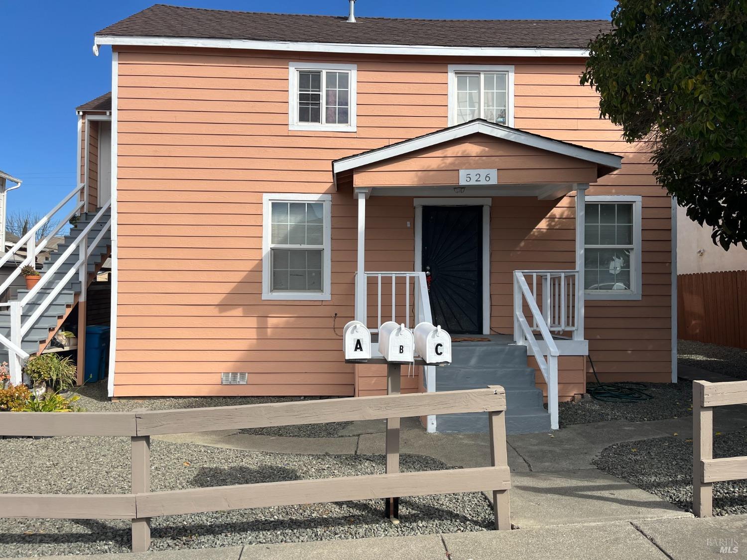 Detail Gallery Image 1 of 12 For 526 Jersey St, Vallejo,  CA 94590 - – Beds | – Baths