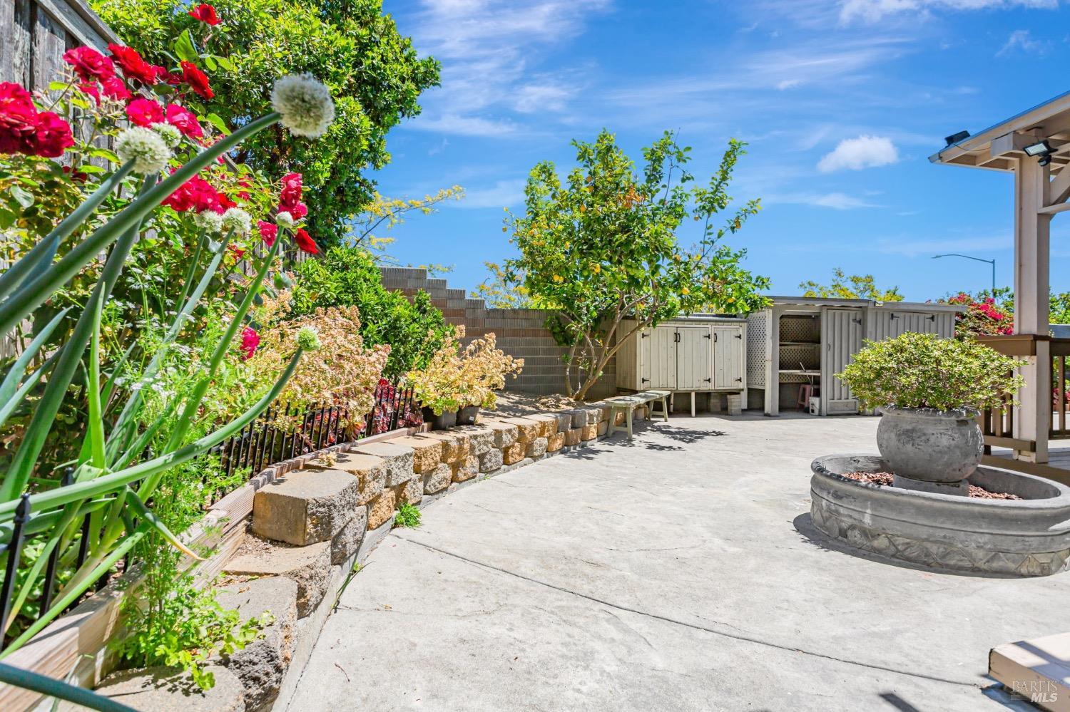 Detail Gallery Image 43 of 47 For 3264 Terrace Beach Dr, Vallejo,  CA 94591 - 4 Beds | 3 Baths
