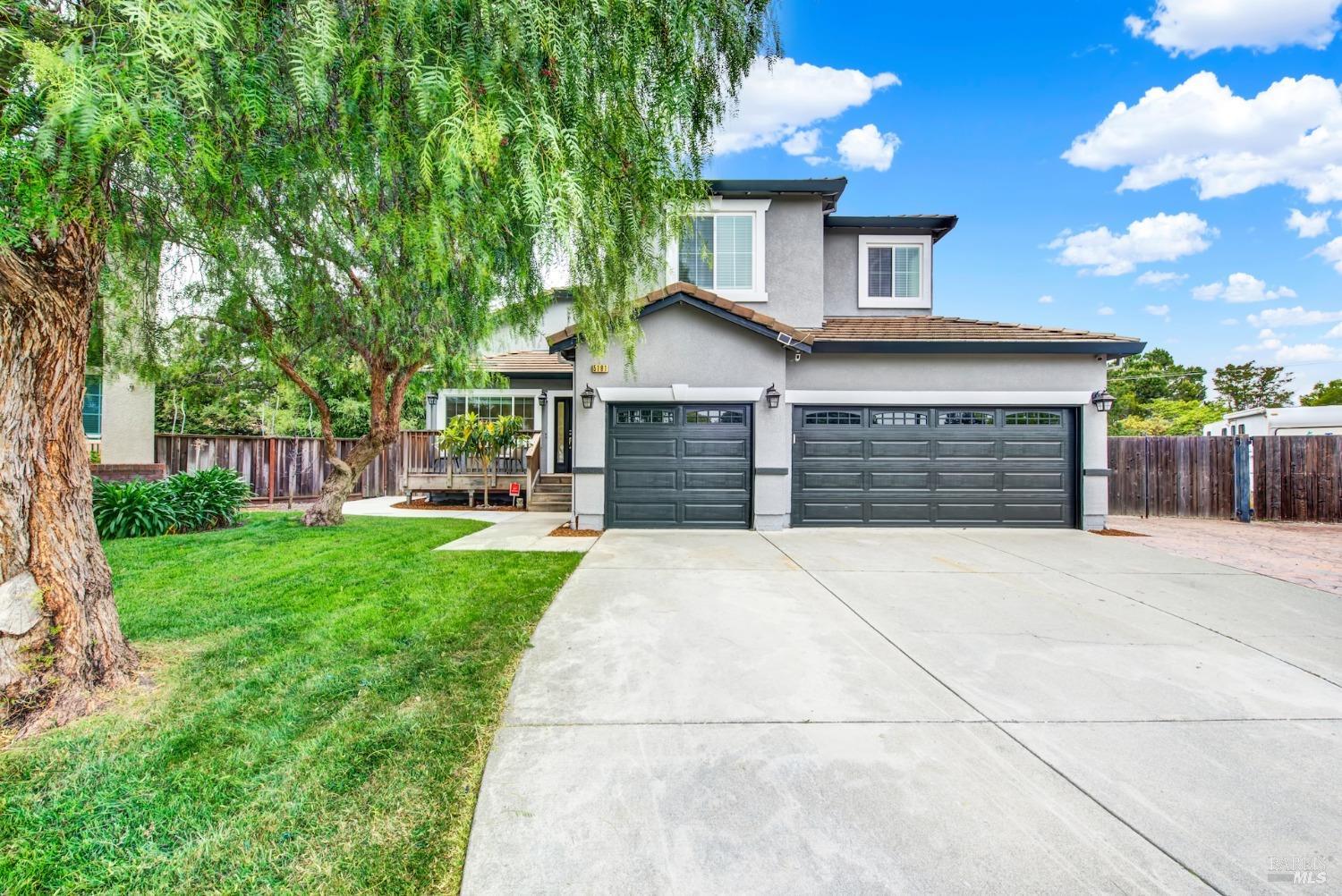 Detail Gallery Image 2 of 85 For 5191 Antiquity Ct, Fairfield,  CA 94534 - 5 Beds | 3 Baths