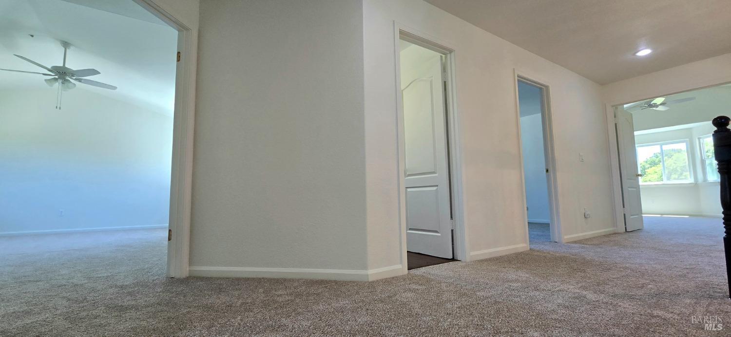 Detail Gallery Image 42 of 68 For 412 Black Oak Dr, Petaluma,  CA 94952 - 5 Beds | 3 Baths