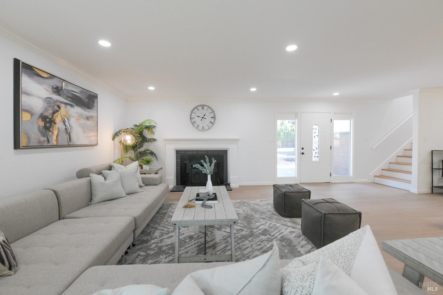 Detail Gallery Image 10 of 30 For 2083 Lernhart St, Napa,  CA 94559 - 4 Beds | 2/1 Baths