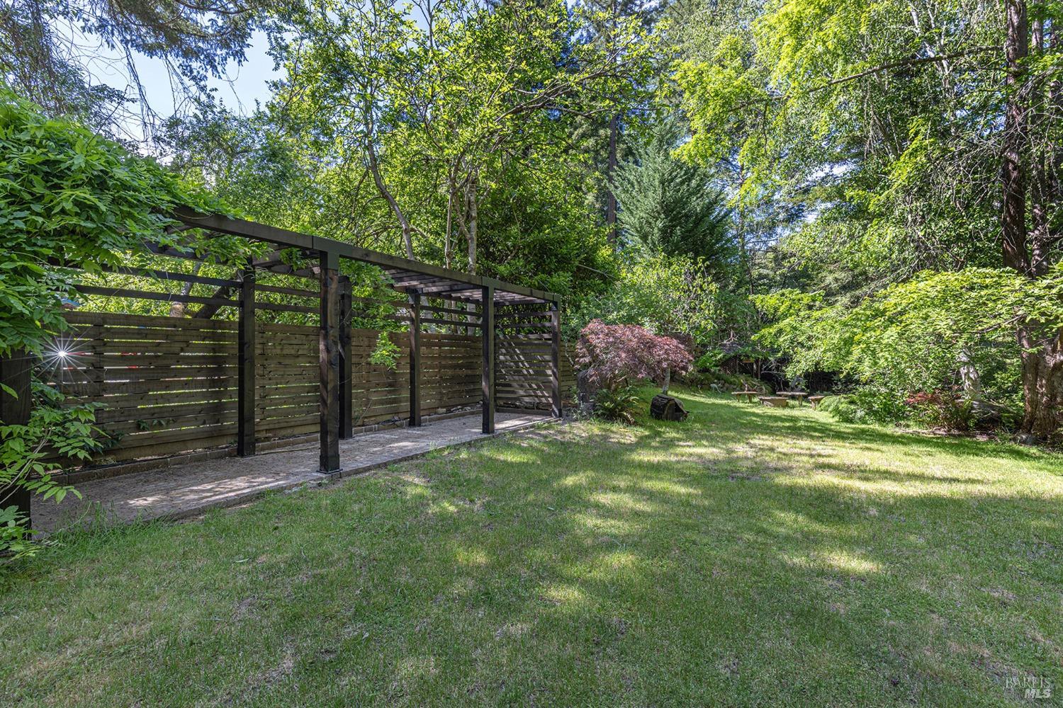 Detail Gallery Image 23 of 39 For 4011 Mill Creek Rd, Healdsburg,  CA 95448 - 3 Beds | 1 Baths