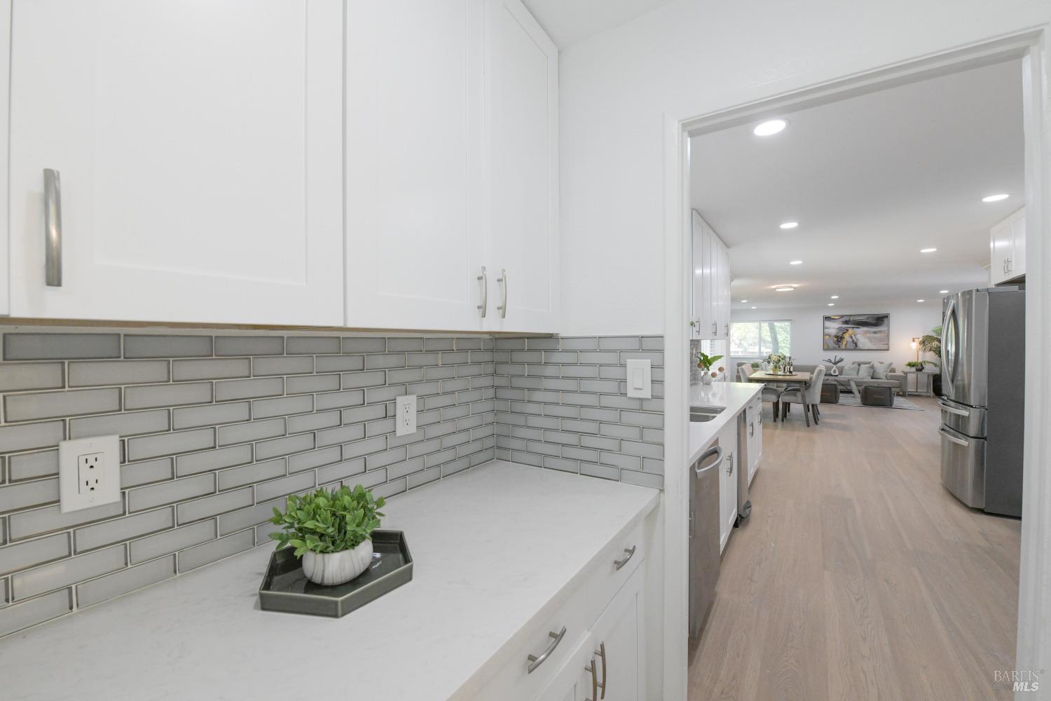 Detail Gallery Image 17 of 30 For 2083 Lernhart St, Napa,  CA 94559 - 4 Beds | 2/1 Baths