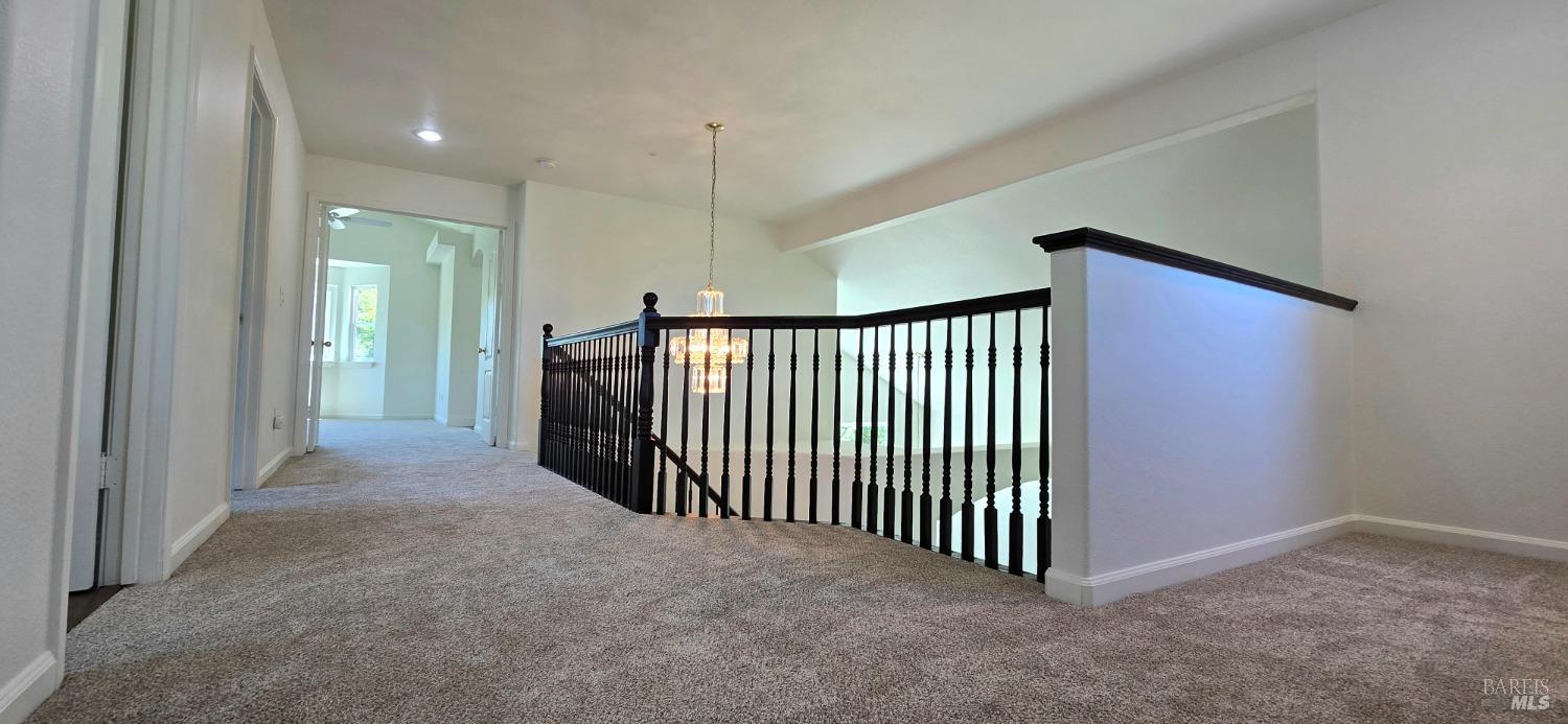 Detail Gallery Image 41 of 68 For 412 Black Oak Dr, Petaluma,  CA 94952 - 5 Beds | 3 Baths