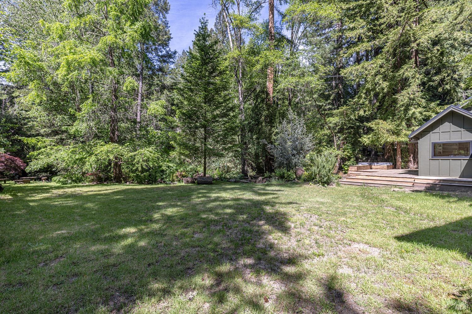 Detail Gallery Image 22 of 39 For 4011 Mill Creek Rd, Healdsburg,  CA 95448 - 3 Beds | 1 Baths