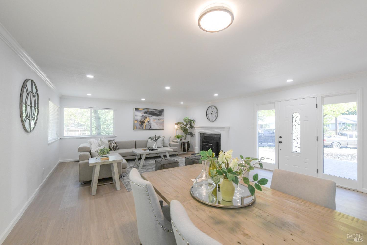Detail Gallery Image 8 of 30 For 2083 Lernhart St, Napa,  CA 94559 - 4 Beds | 2/1 Baths