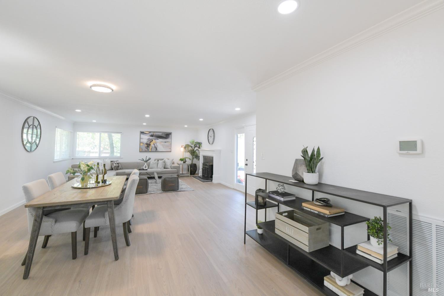 Detail Gallery Image 9 of 30 For 2083 Lernhart St, Napa,  CA 94559 - 4 Beds | 2/1 Baths
