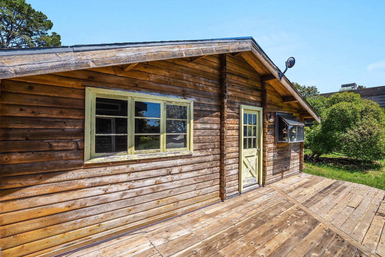 Detail Gallery Image 17 of 25 For 435 Locust Rd, Bolinas,  CA 94924 - 1 Beds | 1 Baths