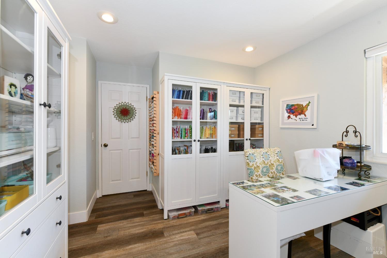 Detail Gallery Image 23 of 71 For 2177 Nightingale Dr, Santa Rosa,  CA 95403 - 4 Beds | 2 Baths