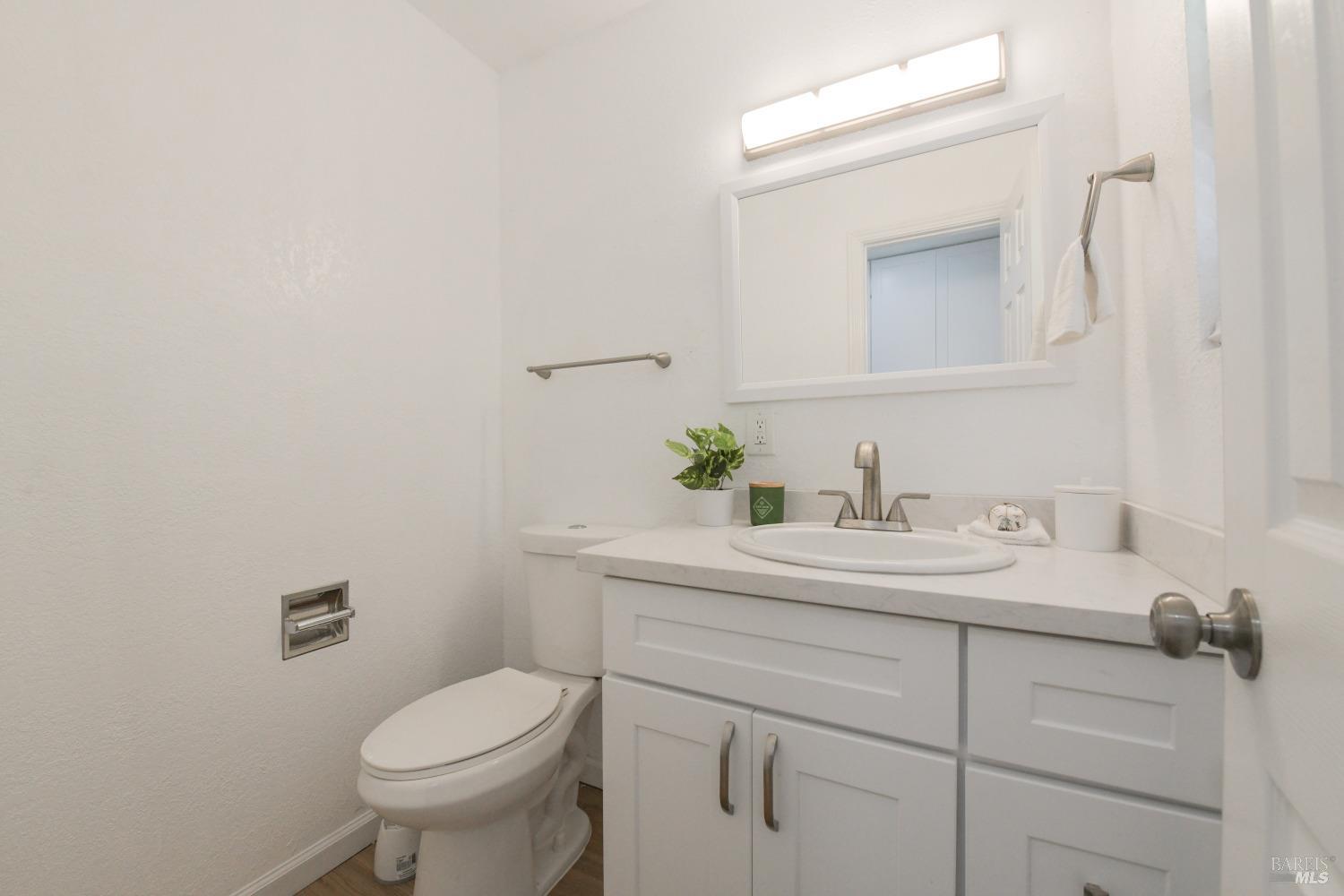Detail Gallery Image 18 of 30 For 2083 Lernhart St, Napa,  CA 94559 - 4 Beds | 2/1 Baths
