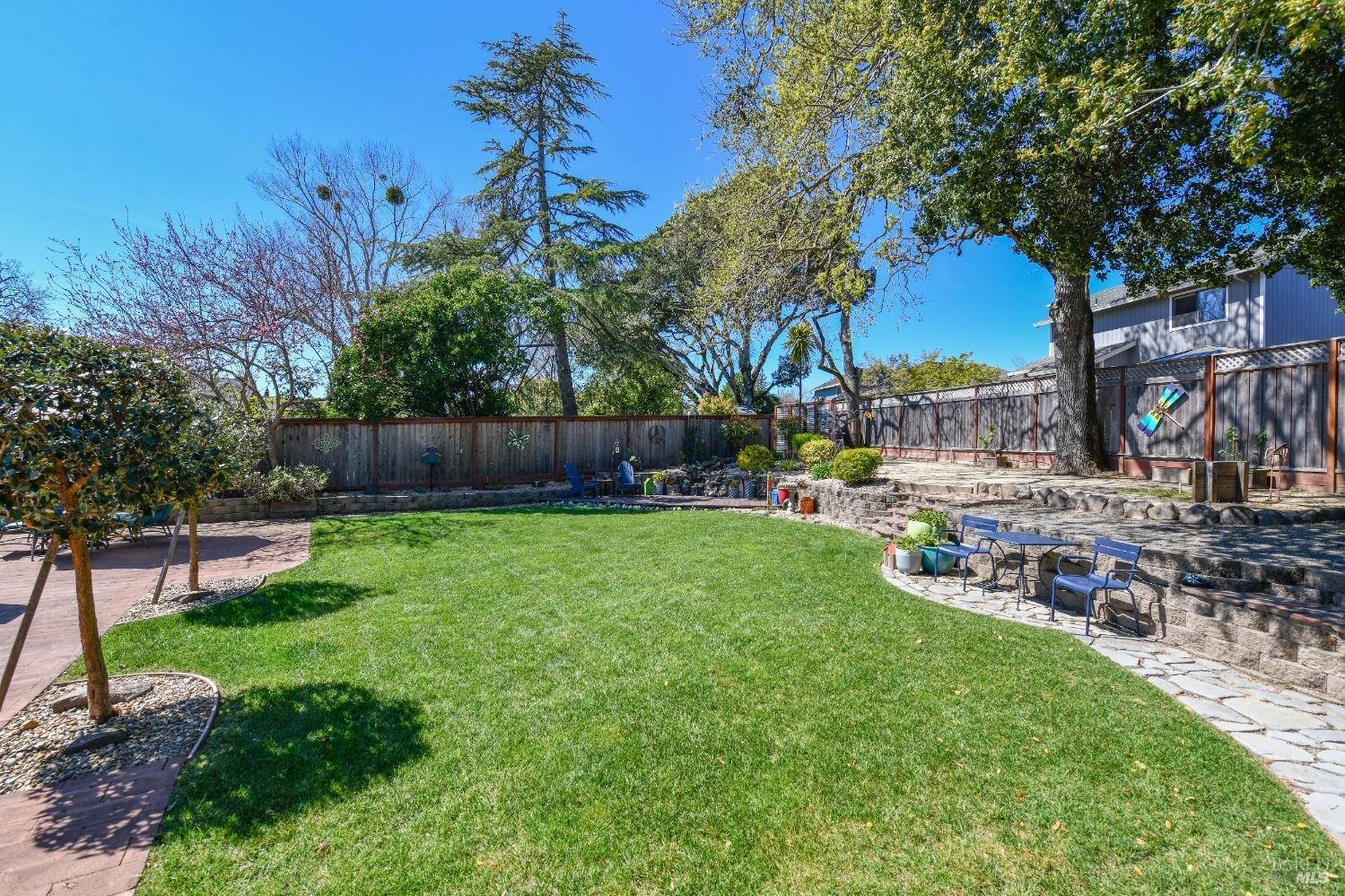 Detail Gallery Image 30 of 71 For 2177 Nightingale Dr, Santa Rosa,  CA 95403 - 4 Beds | 2 Baths