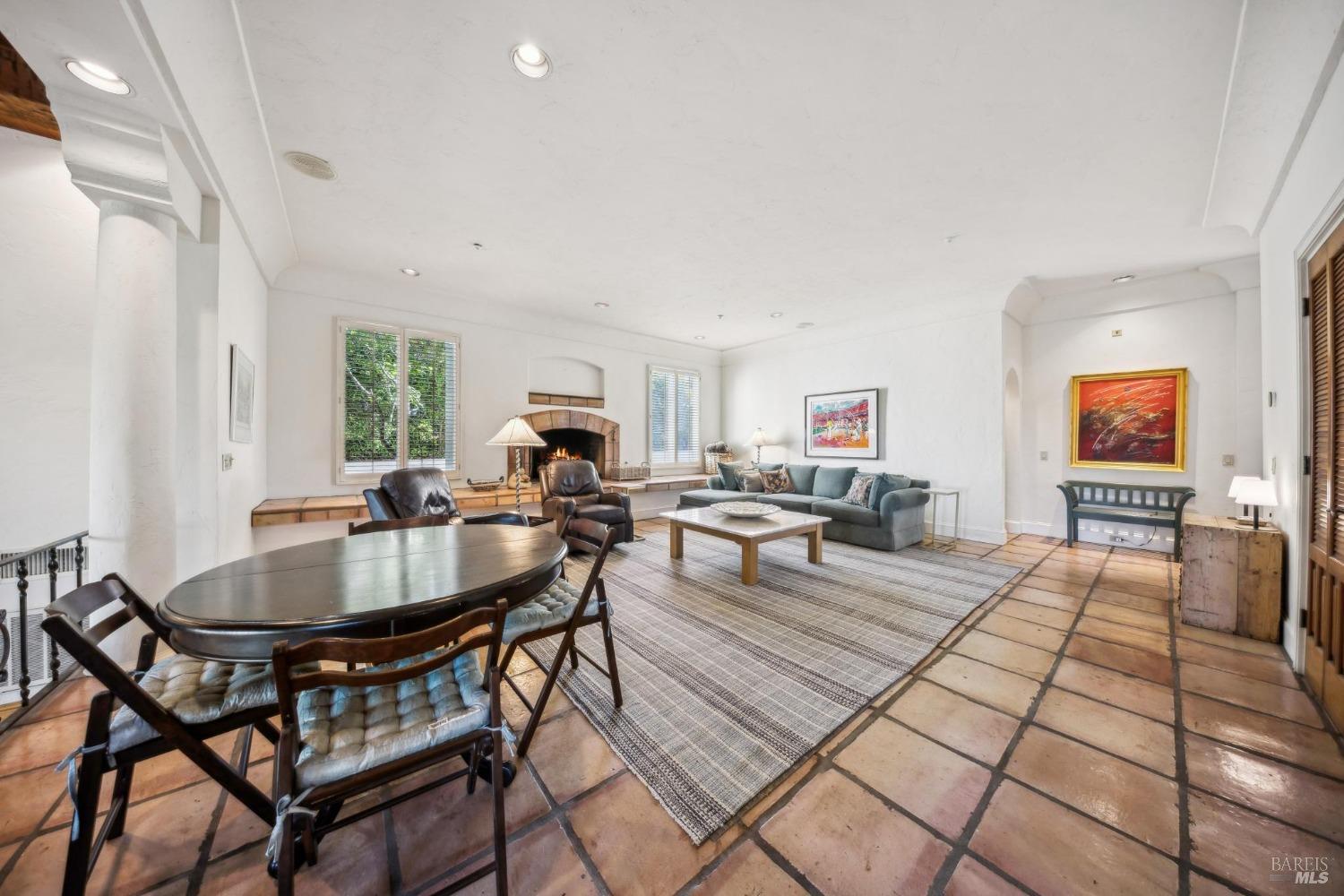 Detail Gallery Image 55 of 71 For 133 Deer Park Ave, San Rafael,  CA 94901 - 6 Beds | 6 Baths