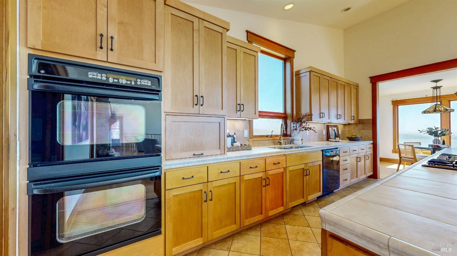 Detail Gallery Image 25 of 90 For 21 Maui Ln, Dillon Beach,  CA 94929 - 4 Beds | 2/1 Baths