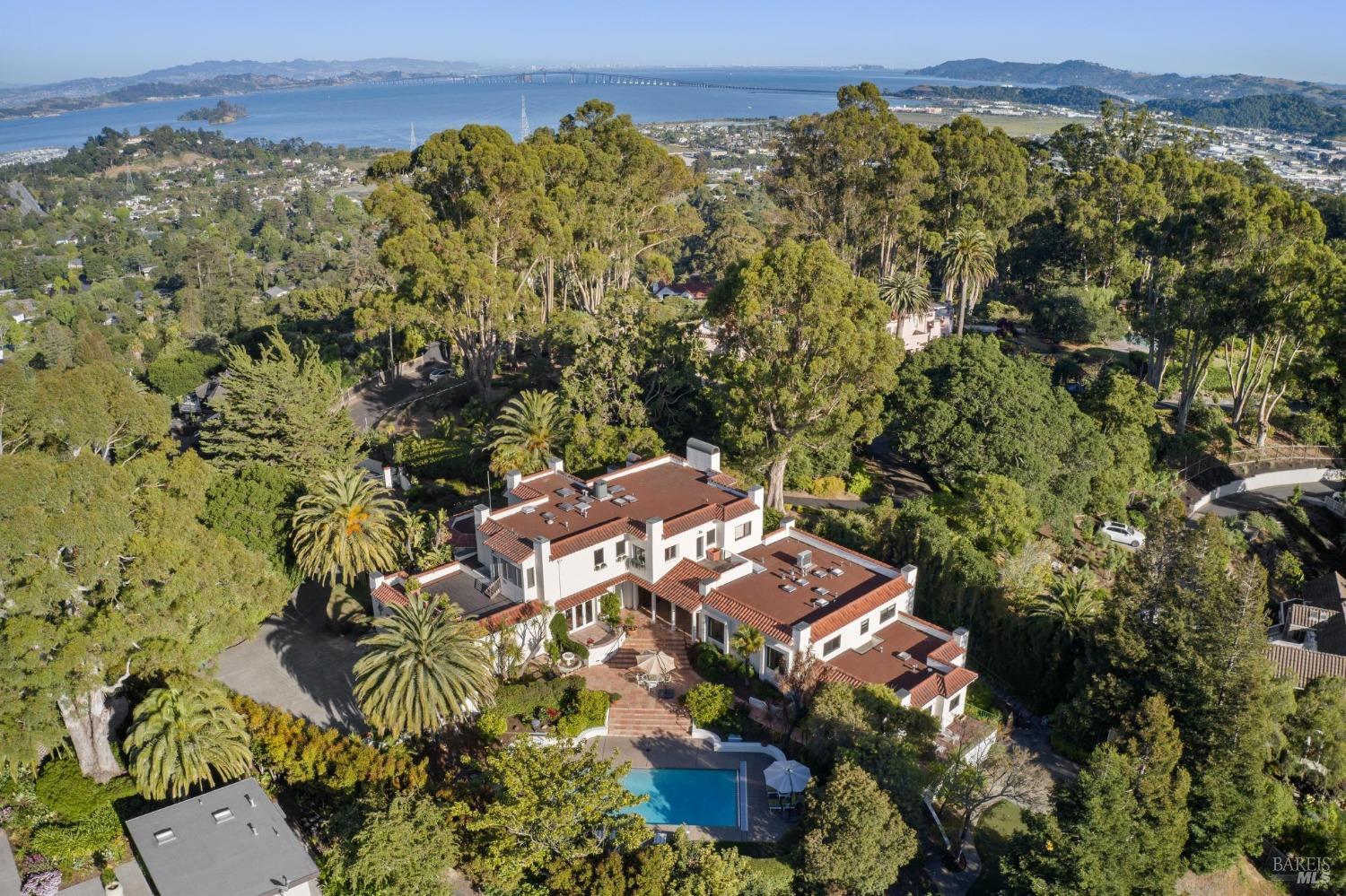 Detail Gallery Image 70 of 71 For 133 Deer Park Ave, San Rafael,  CA 94901 - 6 Beds | 6 Baths